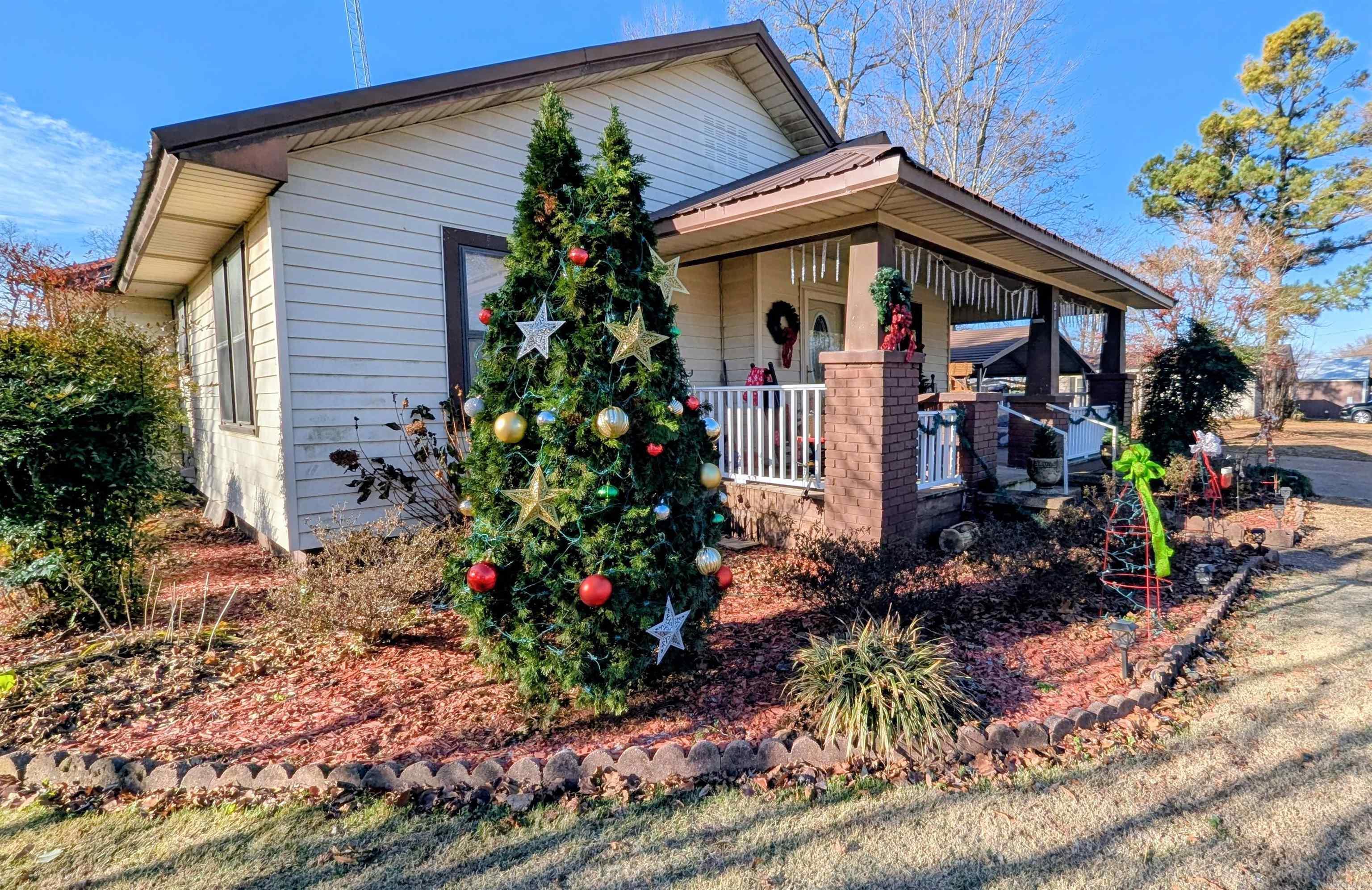 211 Main St  Swifton, AR