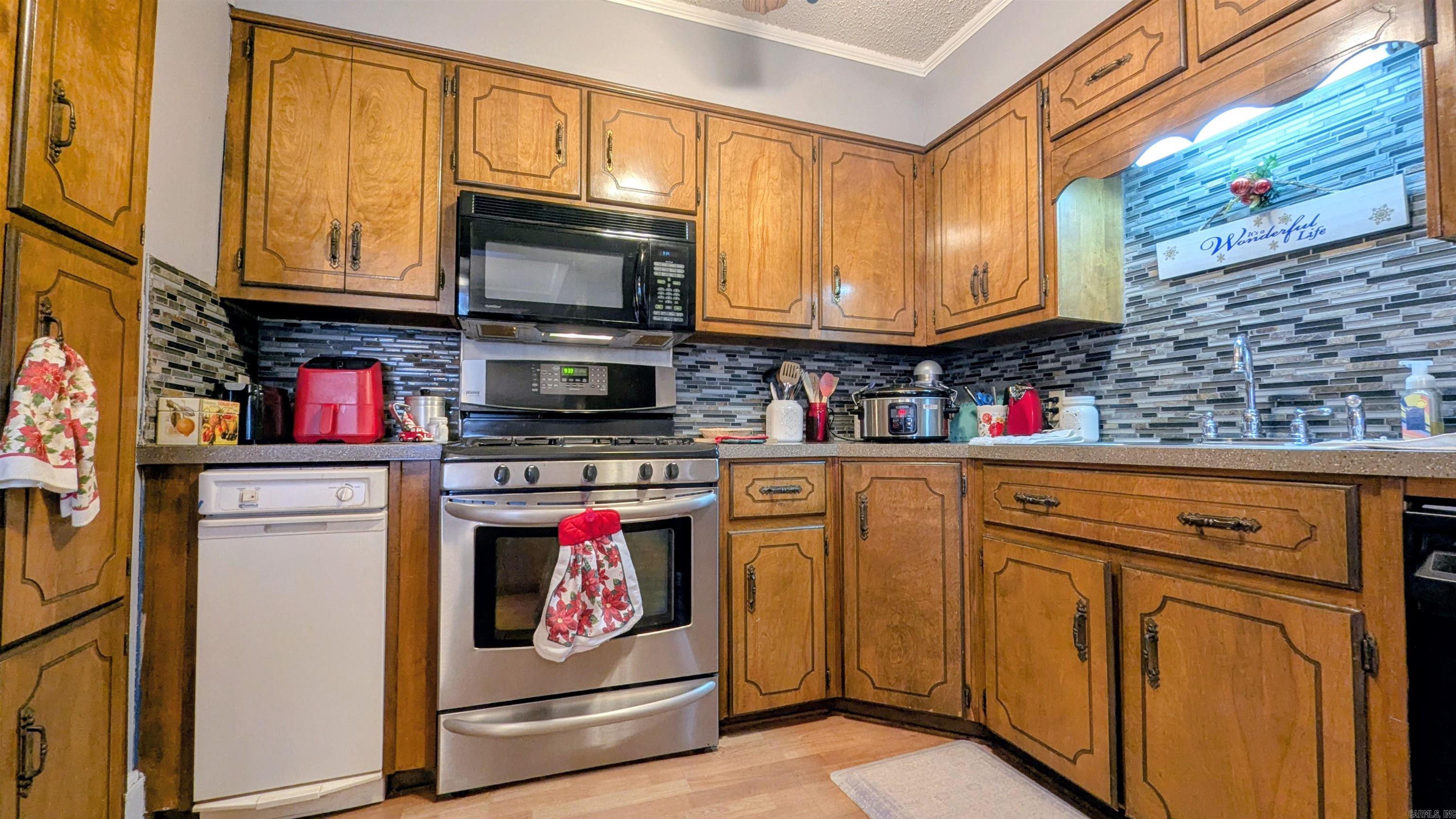 211 Main St  Swifton, AR