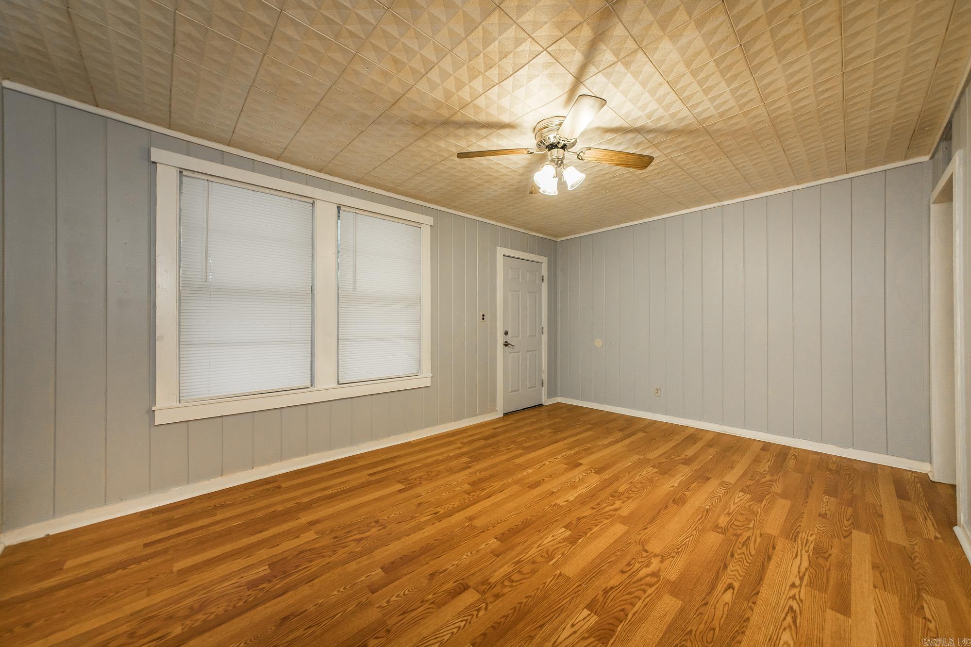 220 Irvy Rd  England, AR