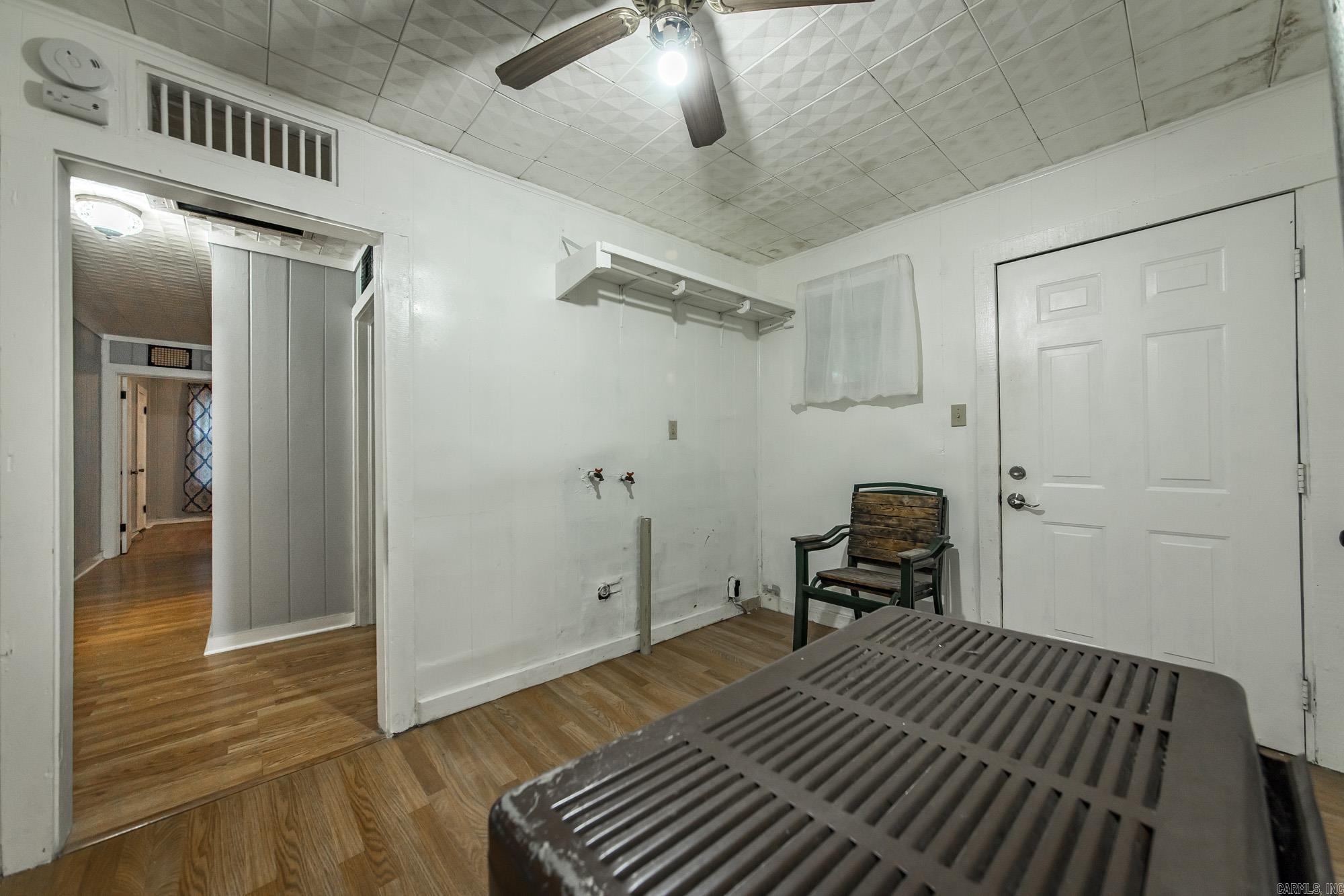 220 Irvy Rd  England, AR