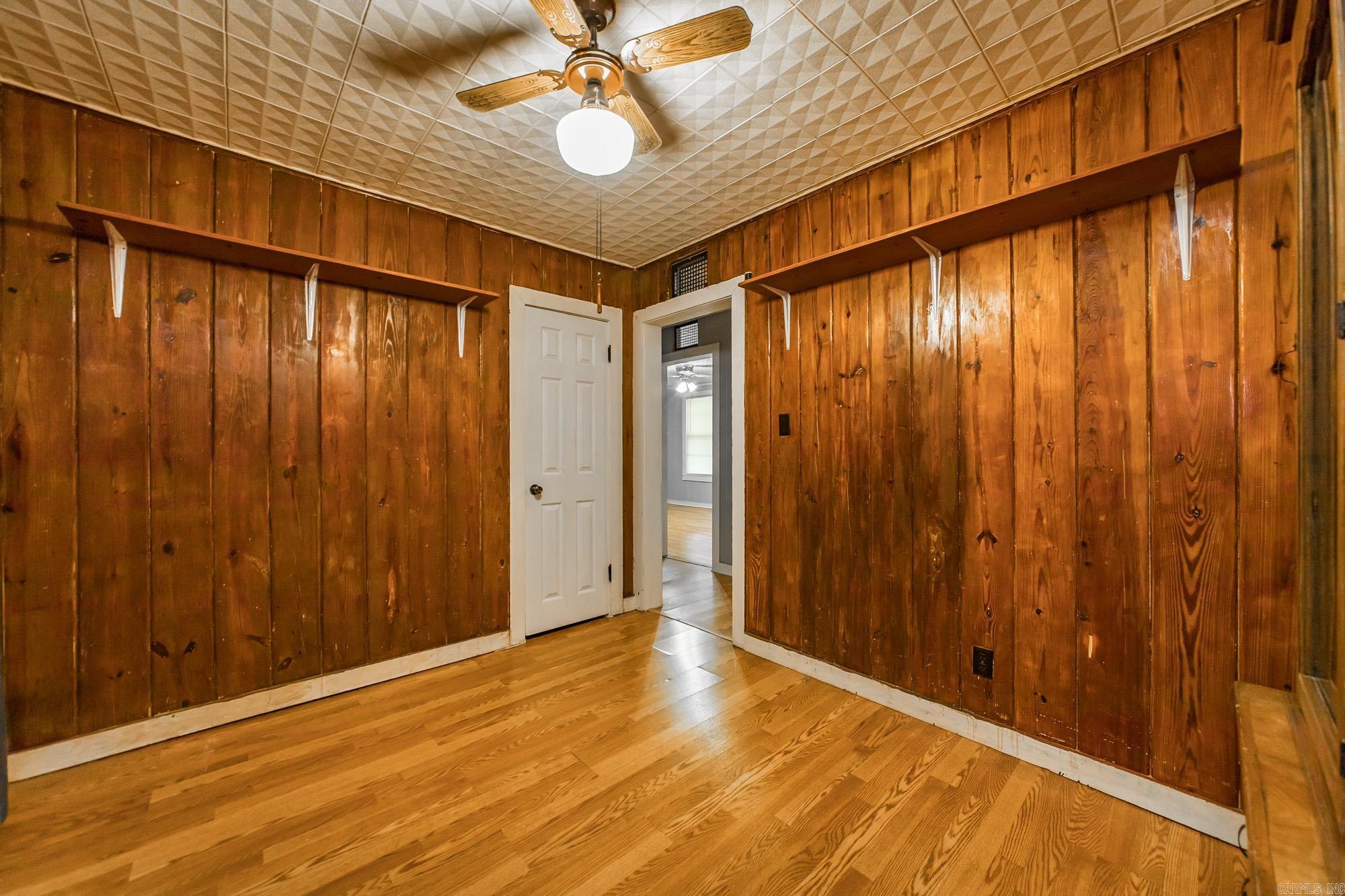 220 Irvy Rd  England, AR