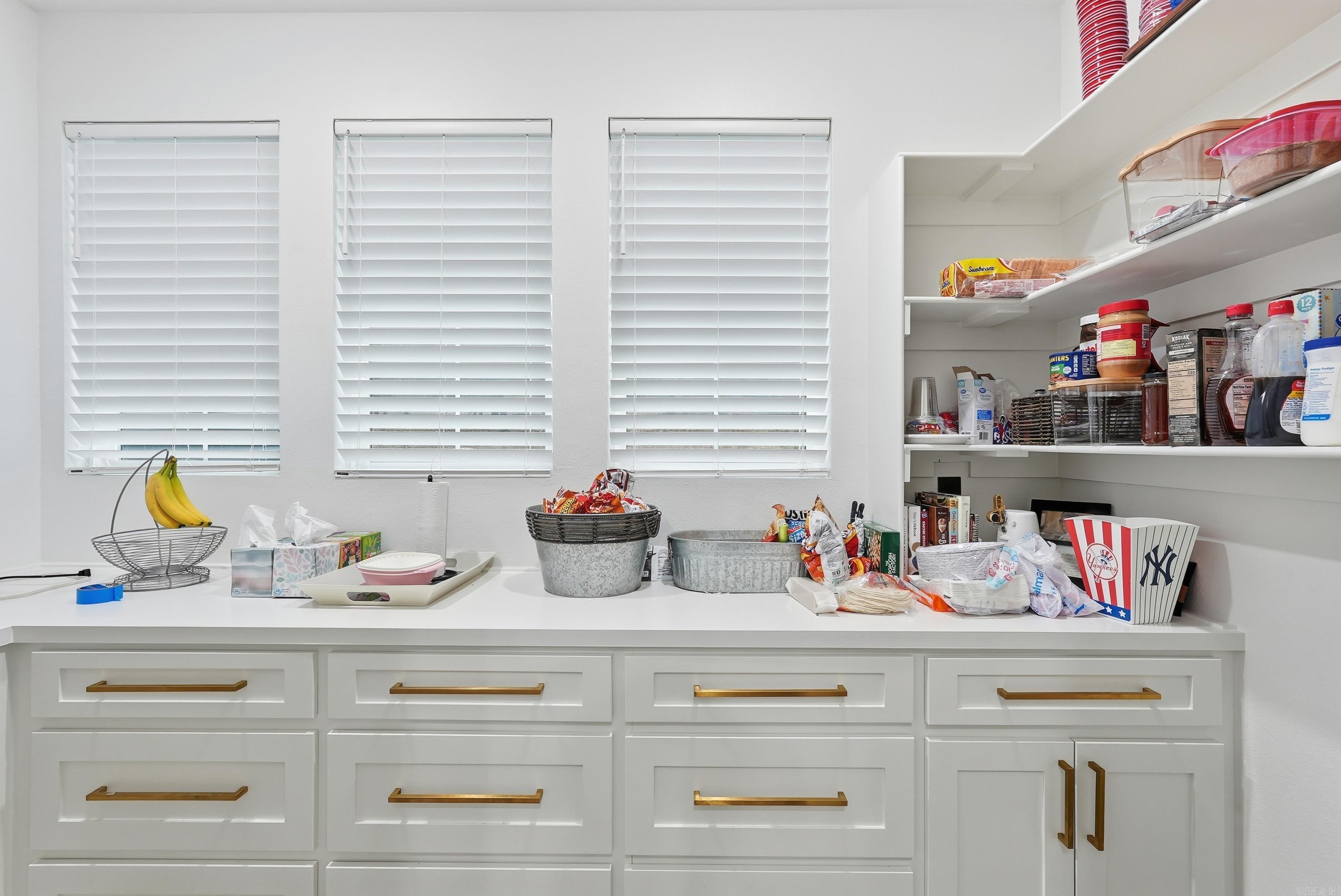 1708 E Holloway St  Morrilton, AR