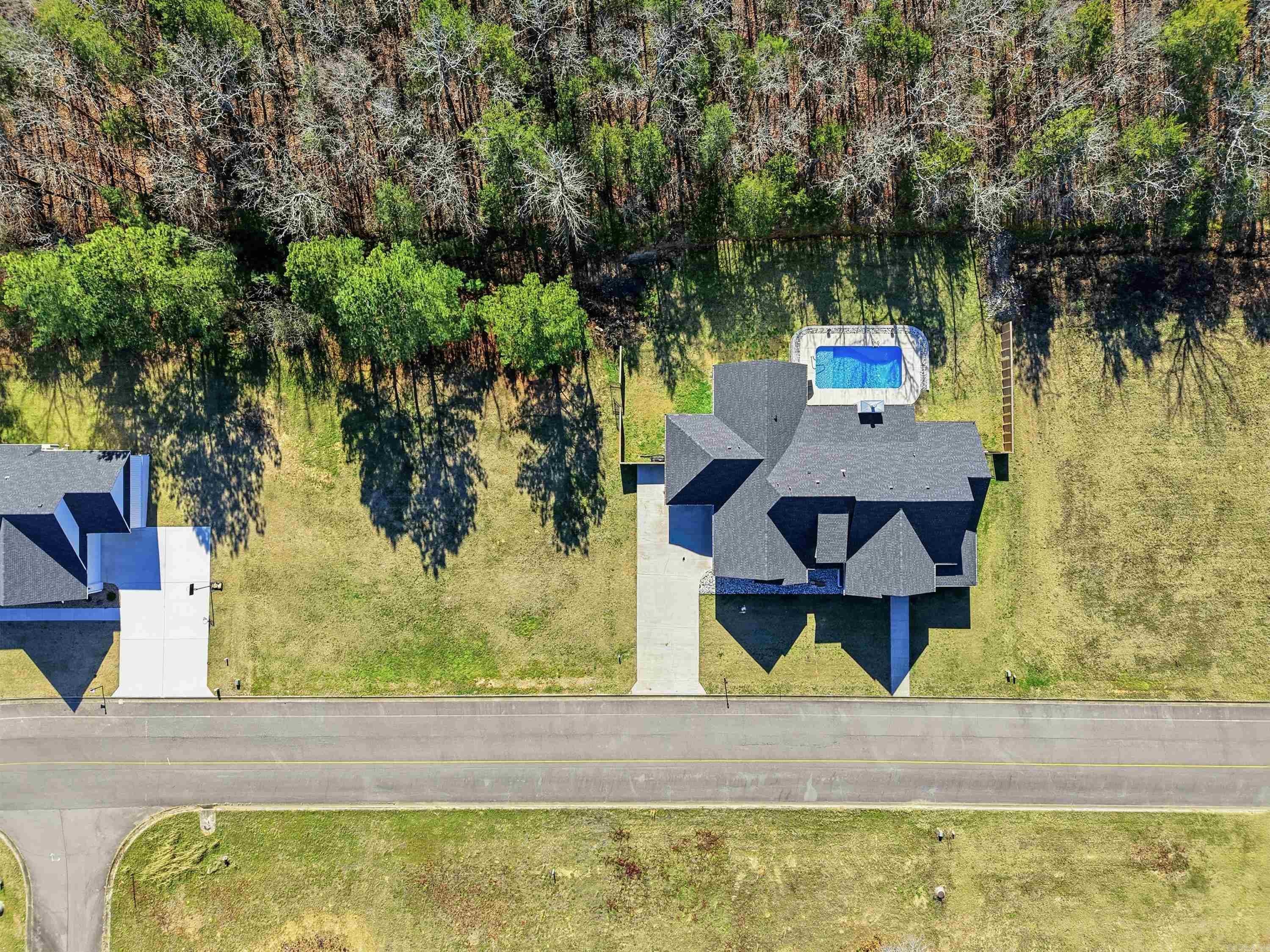 1708 E Holloway St Morrilton, AR 72110