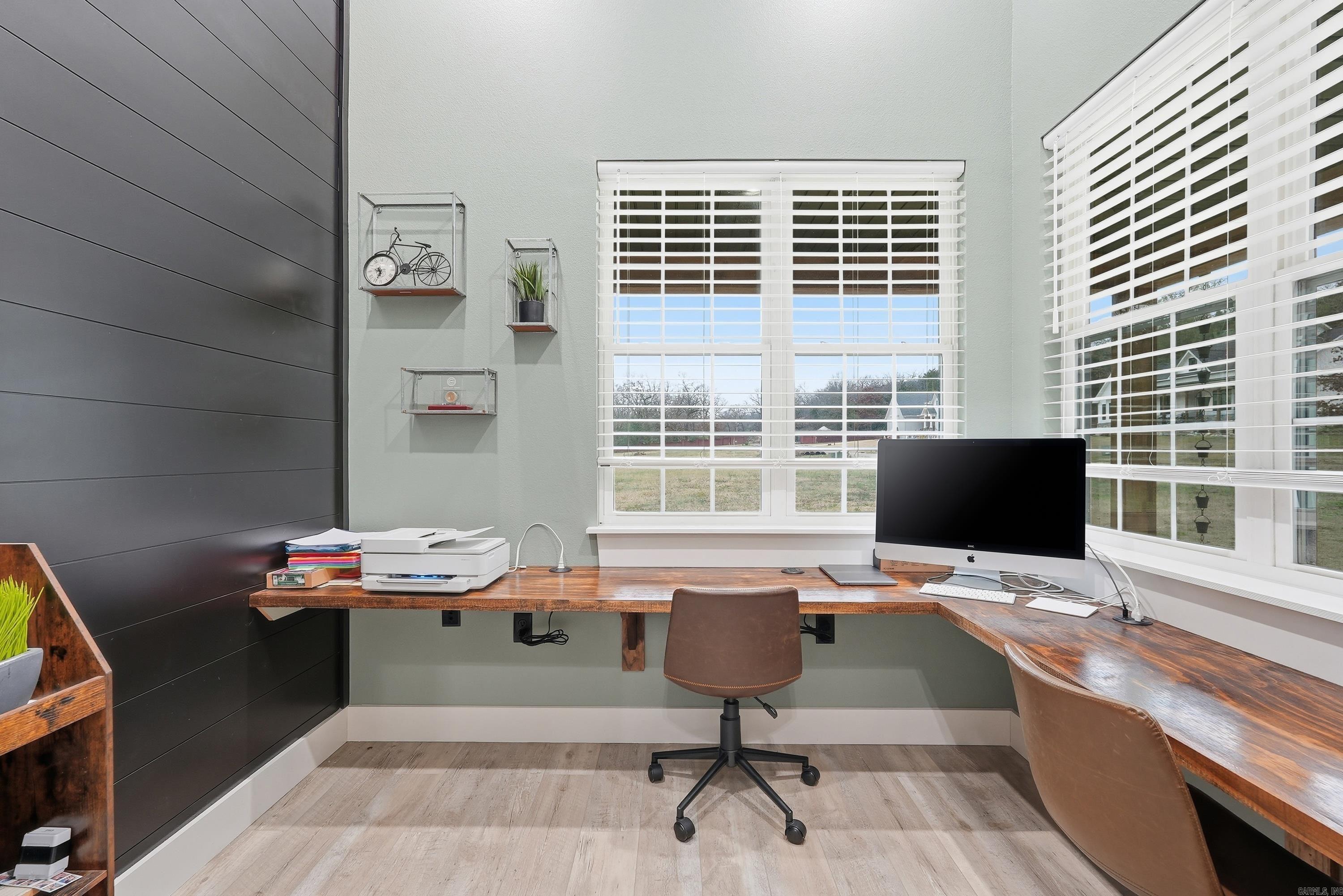 1708 E Holloway St Morrilton, AR 72110