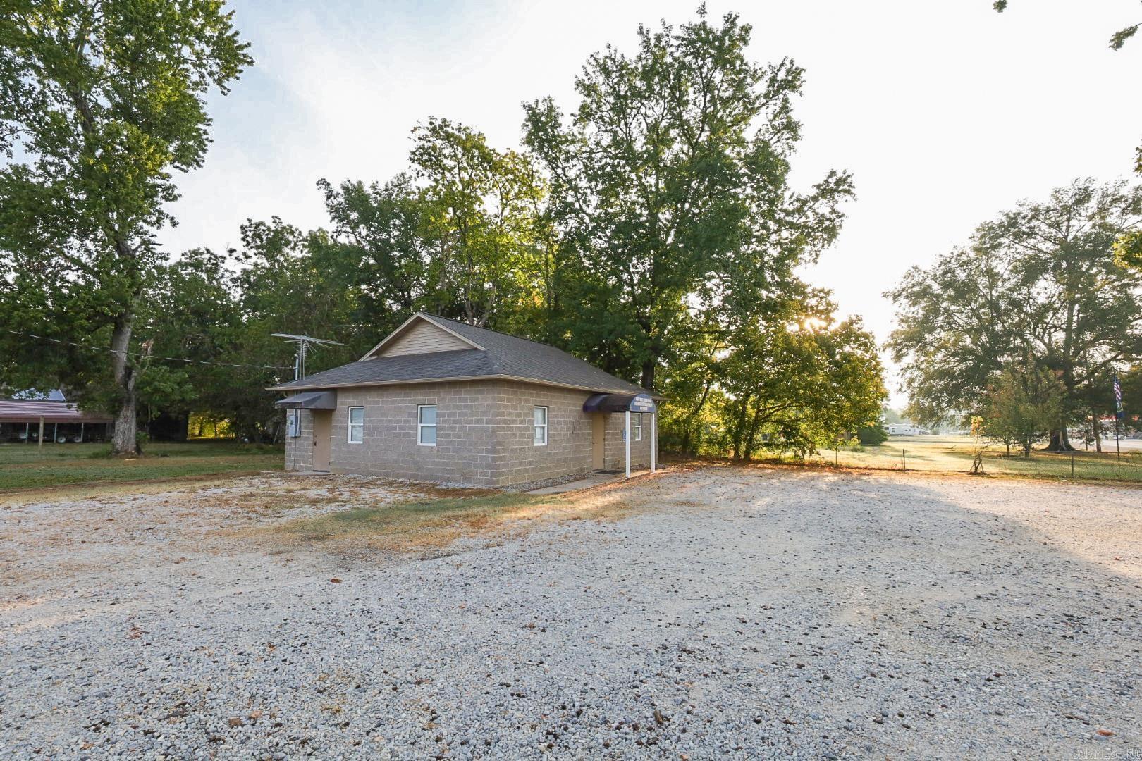 14296 Highway 270 W.  Poyen, AR