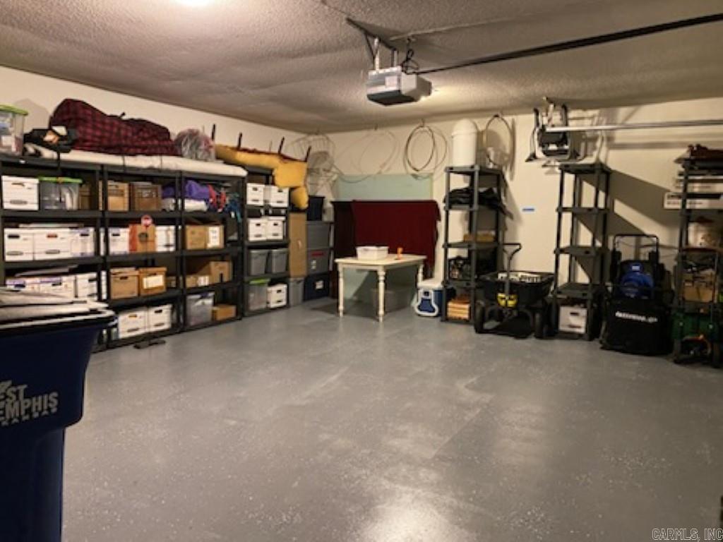 1103 oakdale  West Memphis, AR