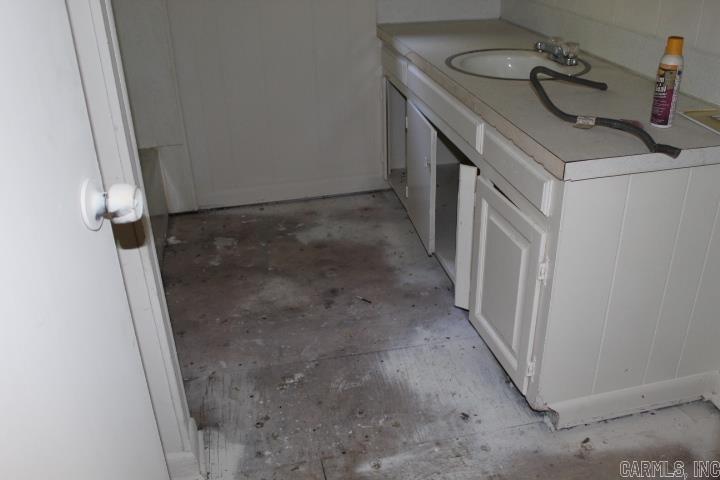 4001 Cobb  Little Rock, AR