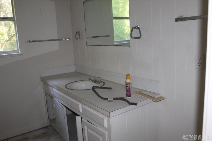 4001 Cobb  Little Rock, AR