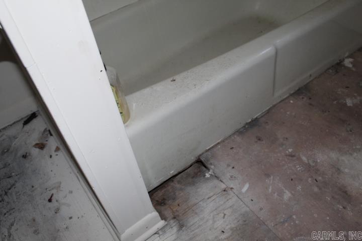 4001 Cobb  Little Rock, AR