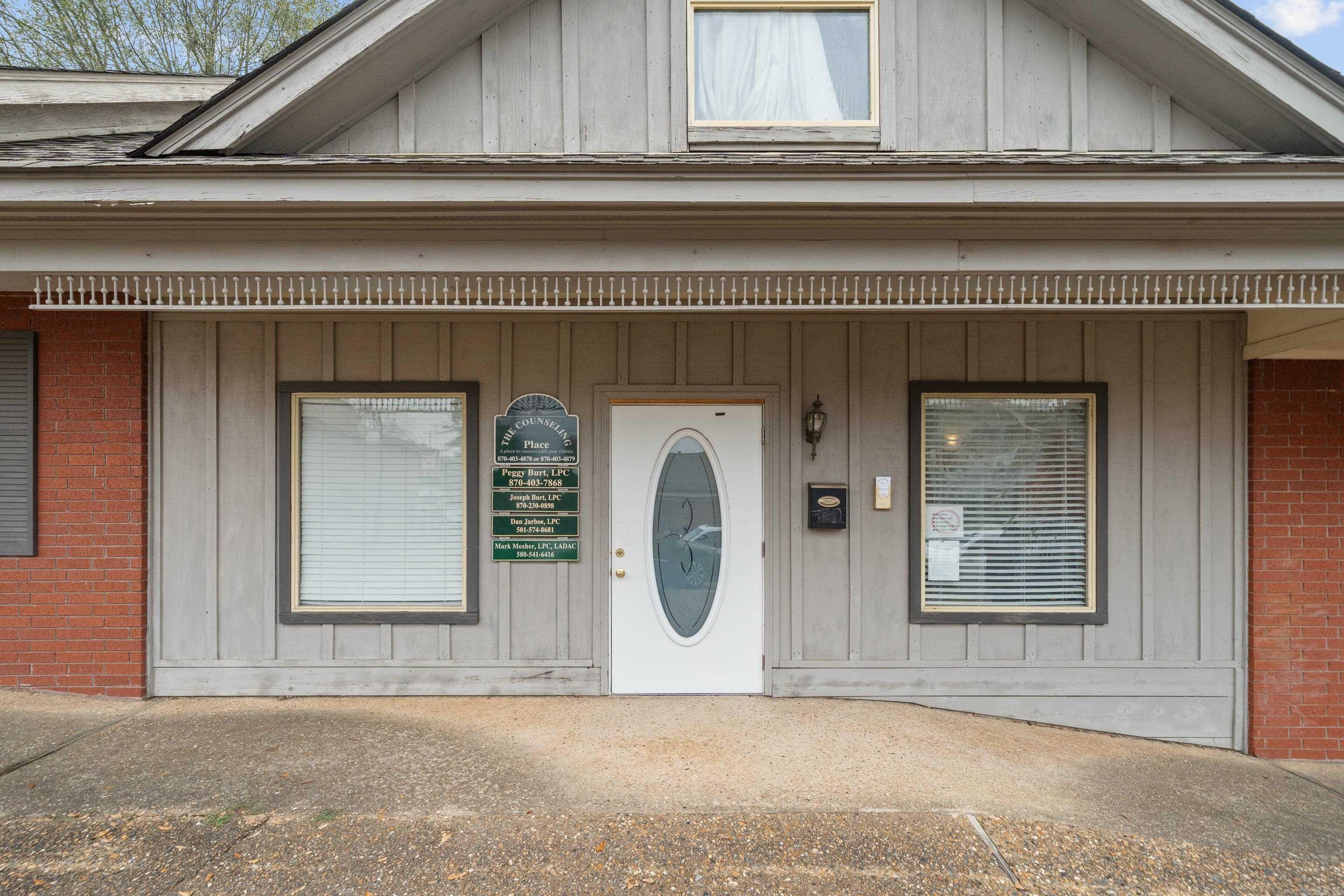 2503 Pine Street  Arkadelphia, AR