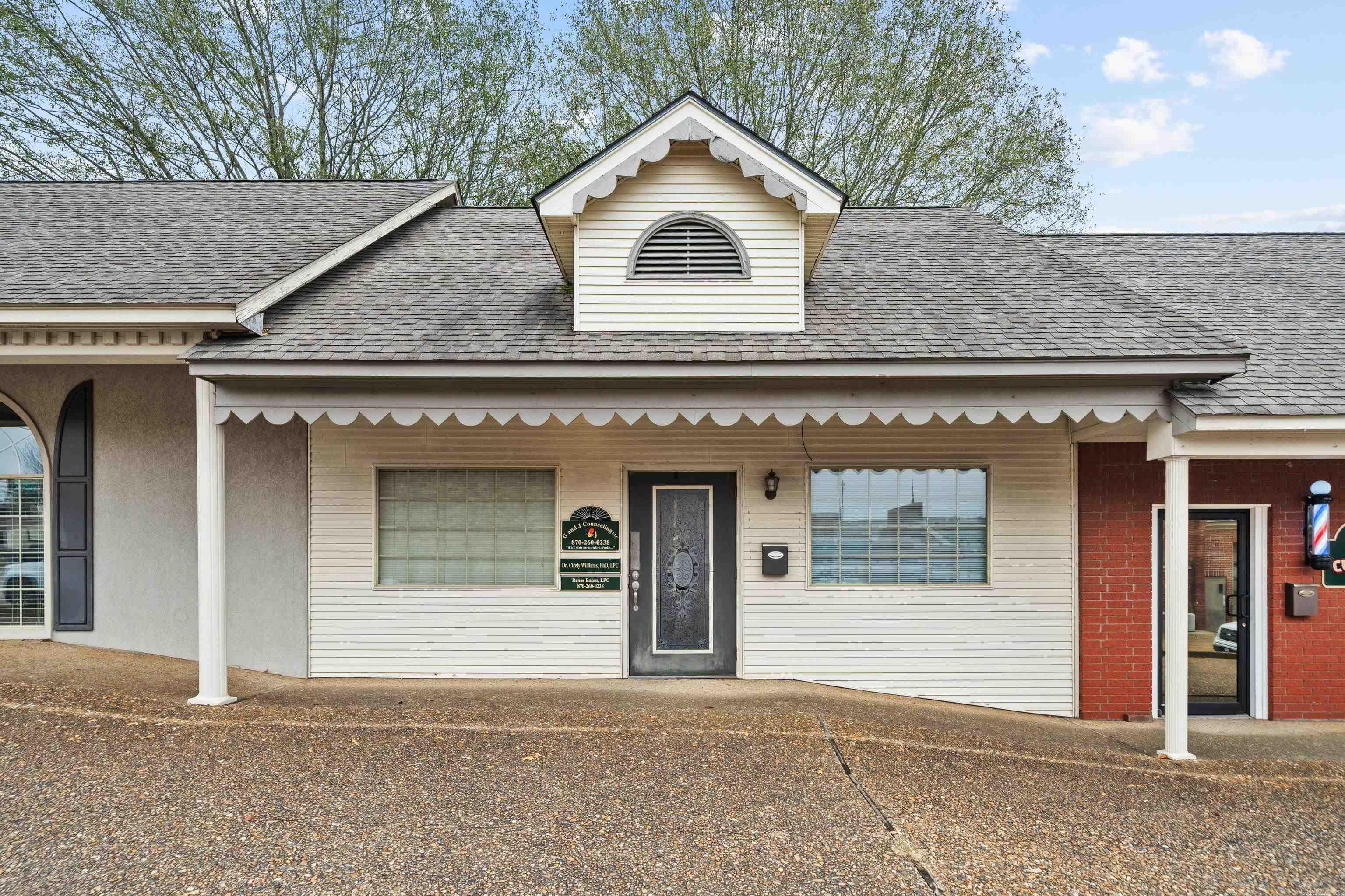 2503 Pine Street  Arkadelphia, AR