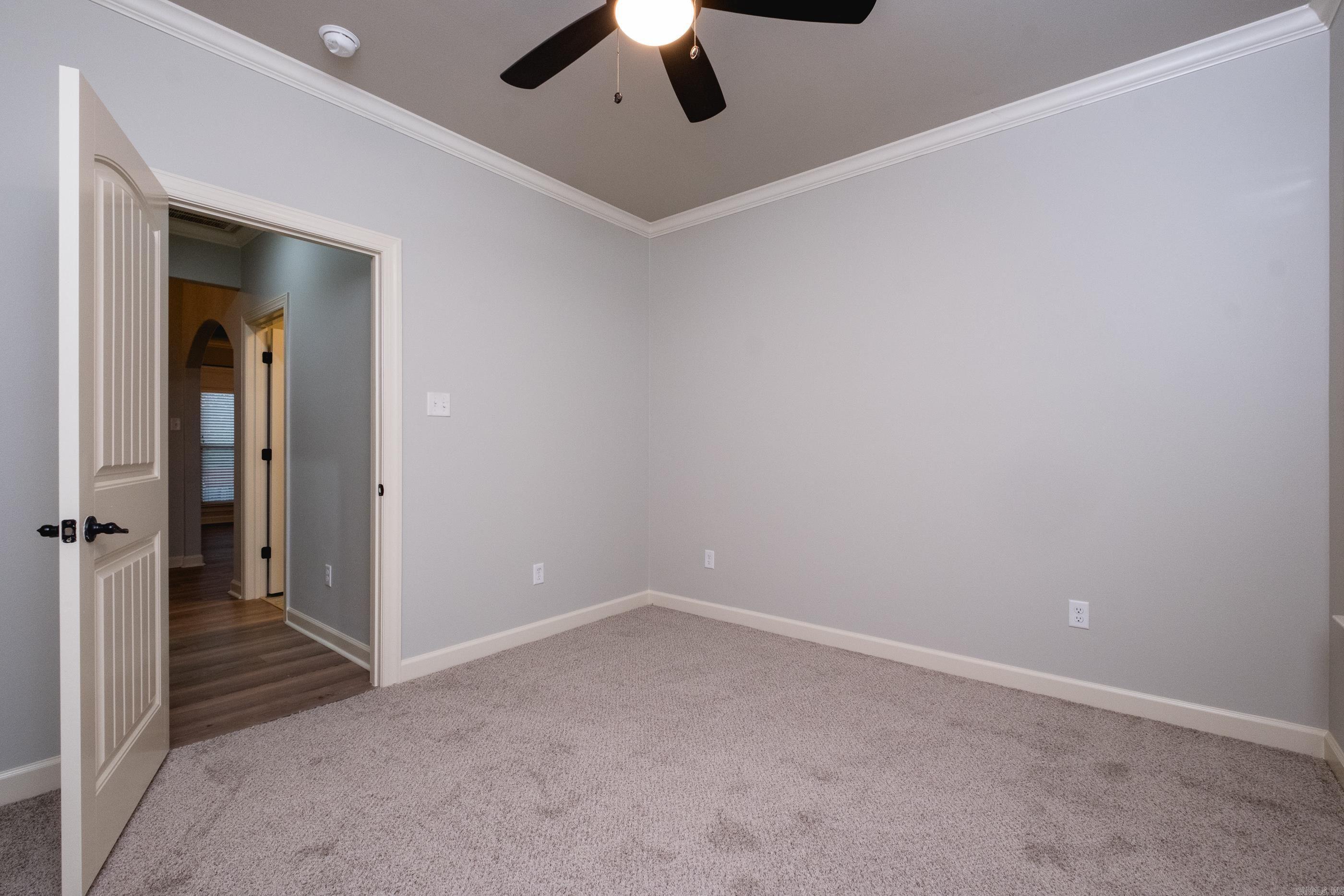 5400 Aviator Dr  Jacksonville, AR