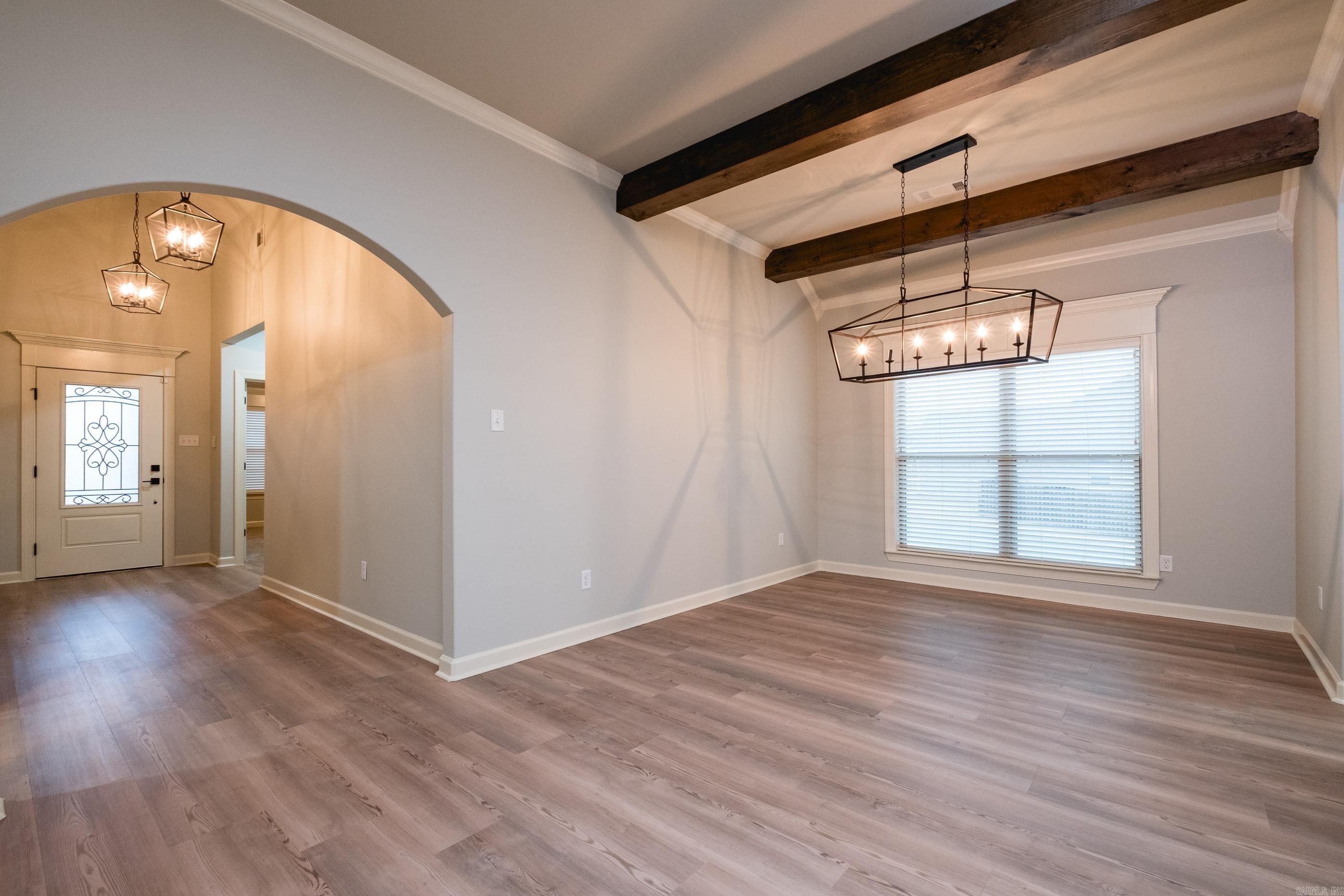 5400 Aviator Dr  Jacksonville, AR