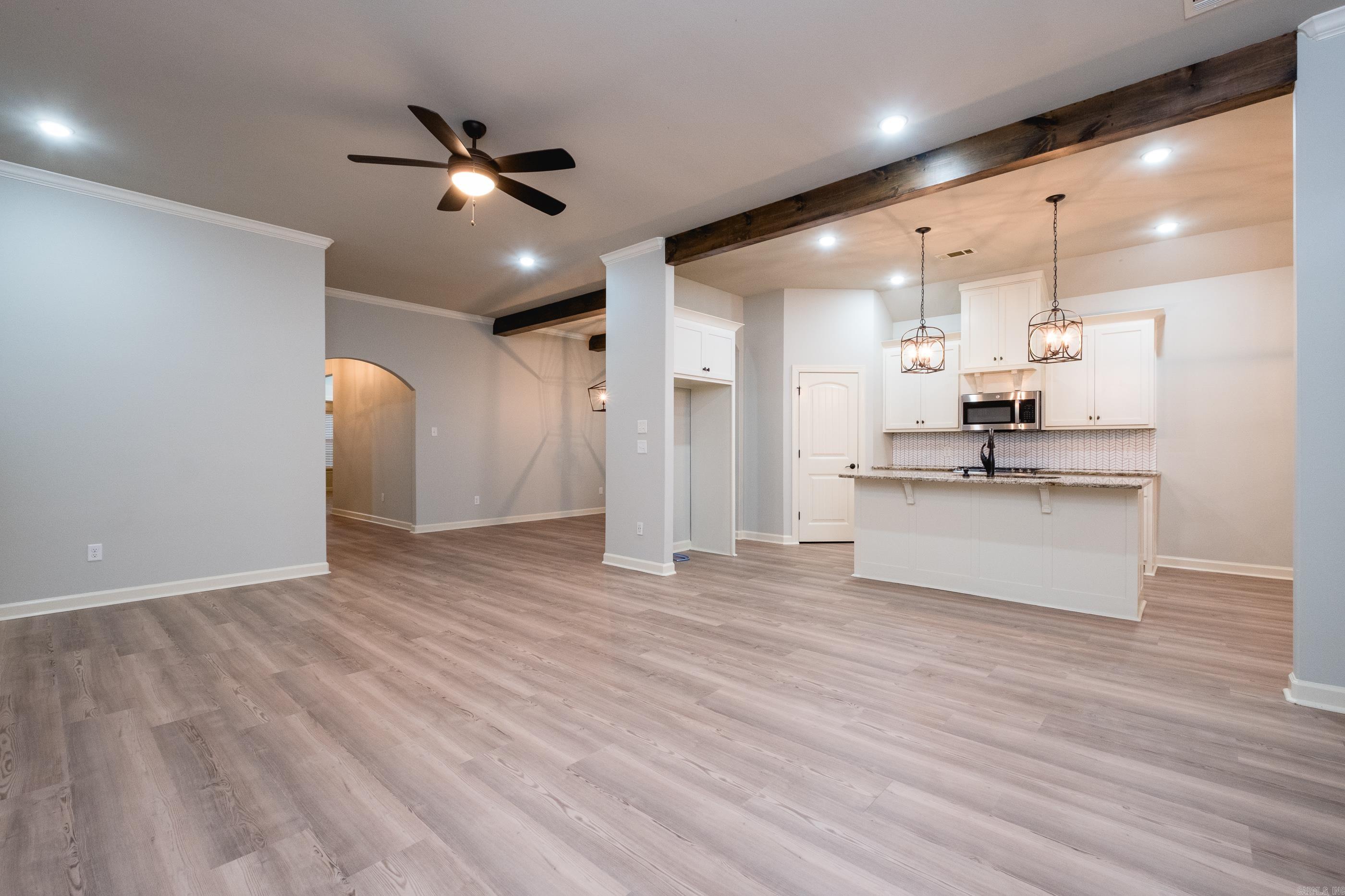 5400 Aviator Dr  Jacksonville, AR