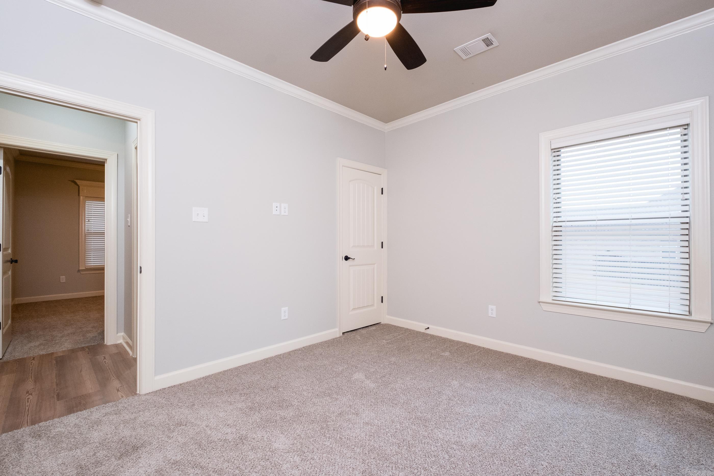 5400 Aviator Dr  Jacksonville, AR