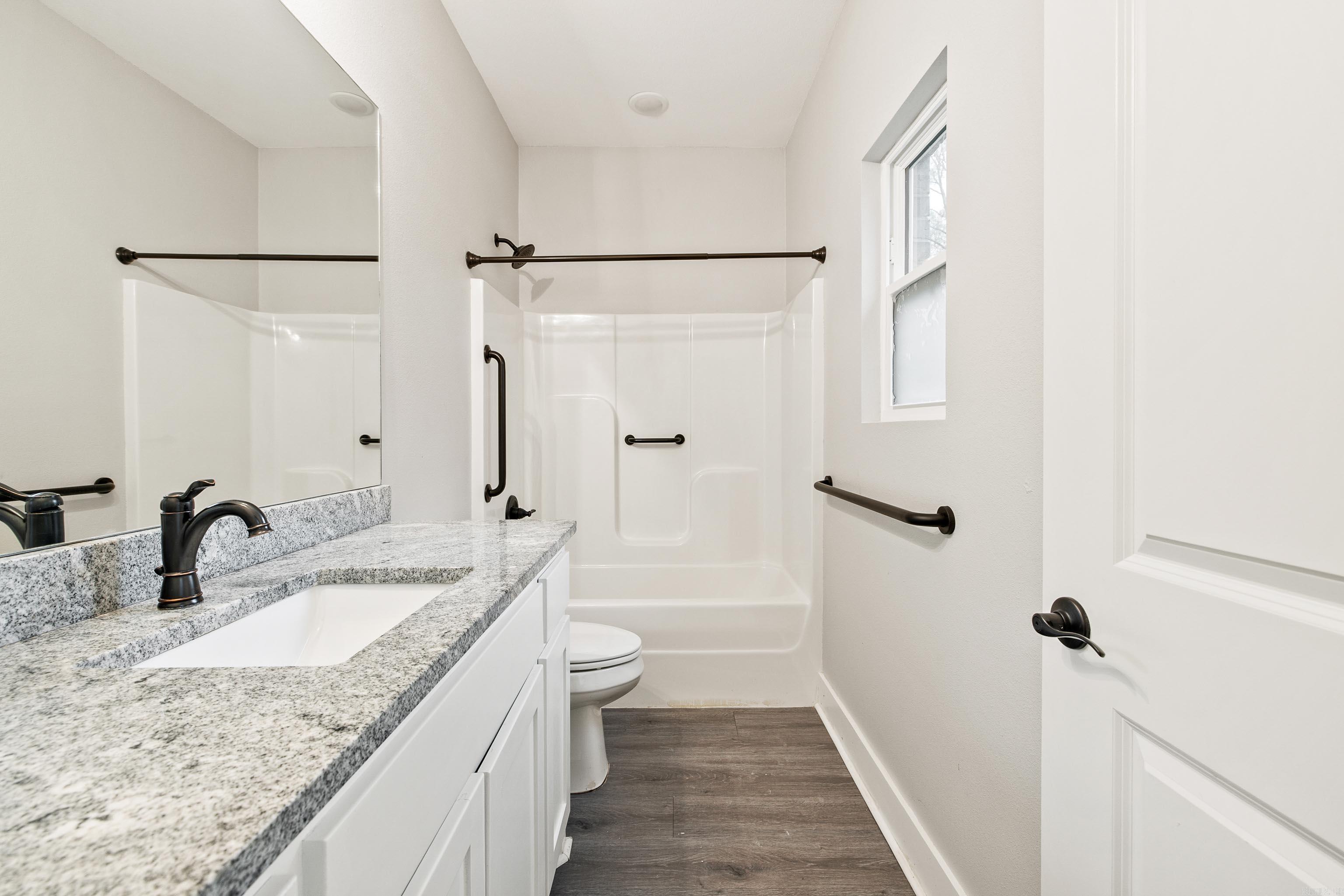 1108 Ike  Benton, AR