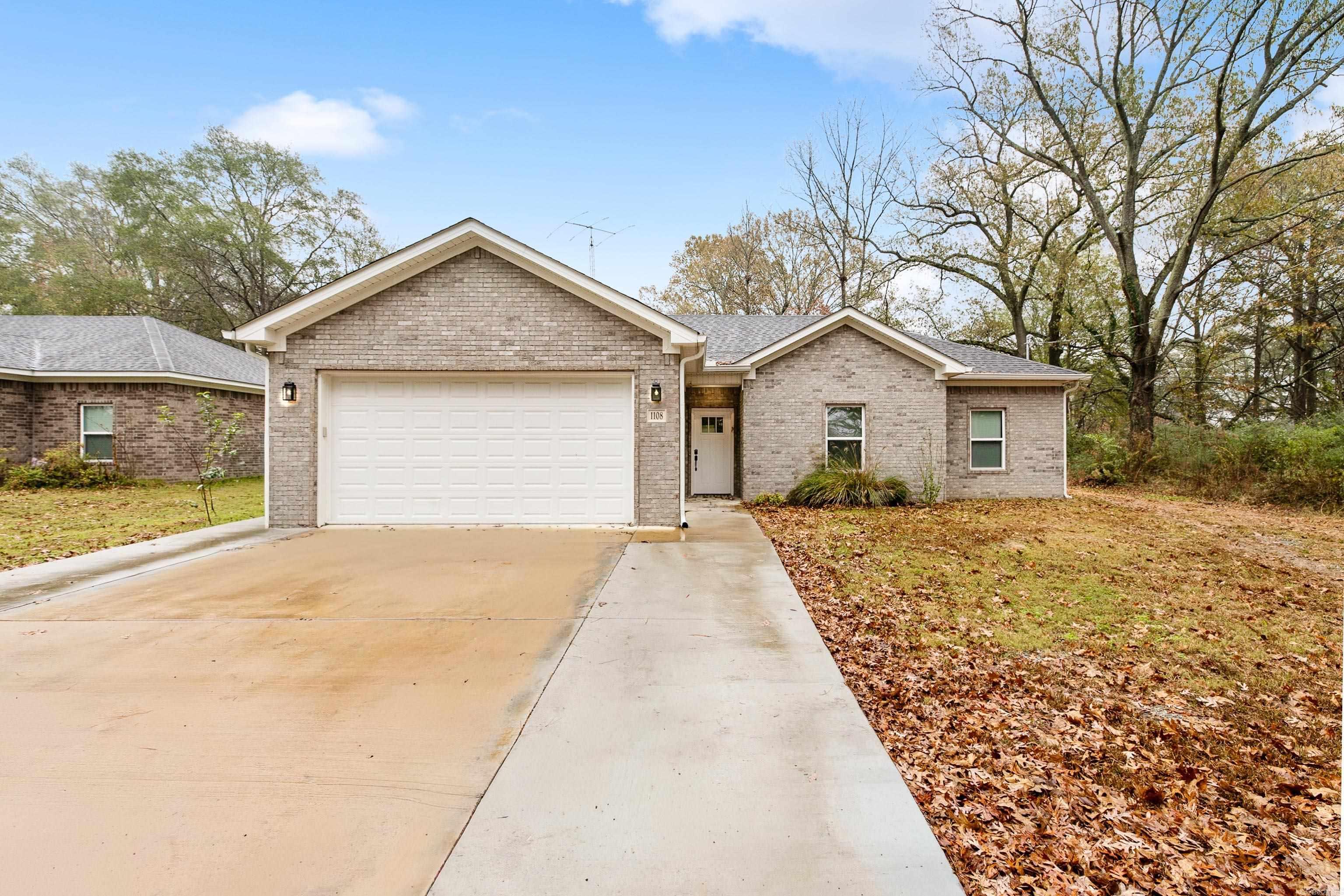 1108 Ike  Benton, AR