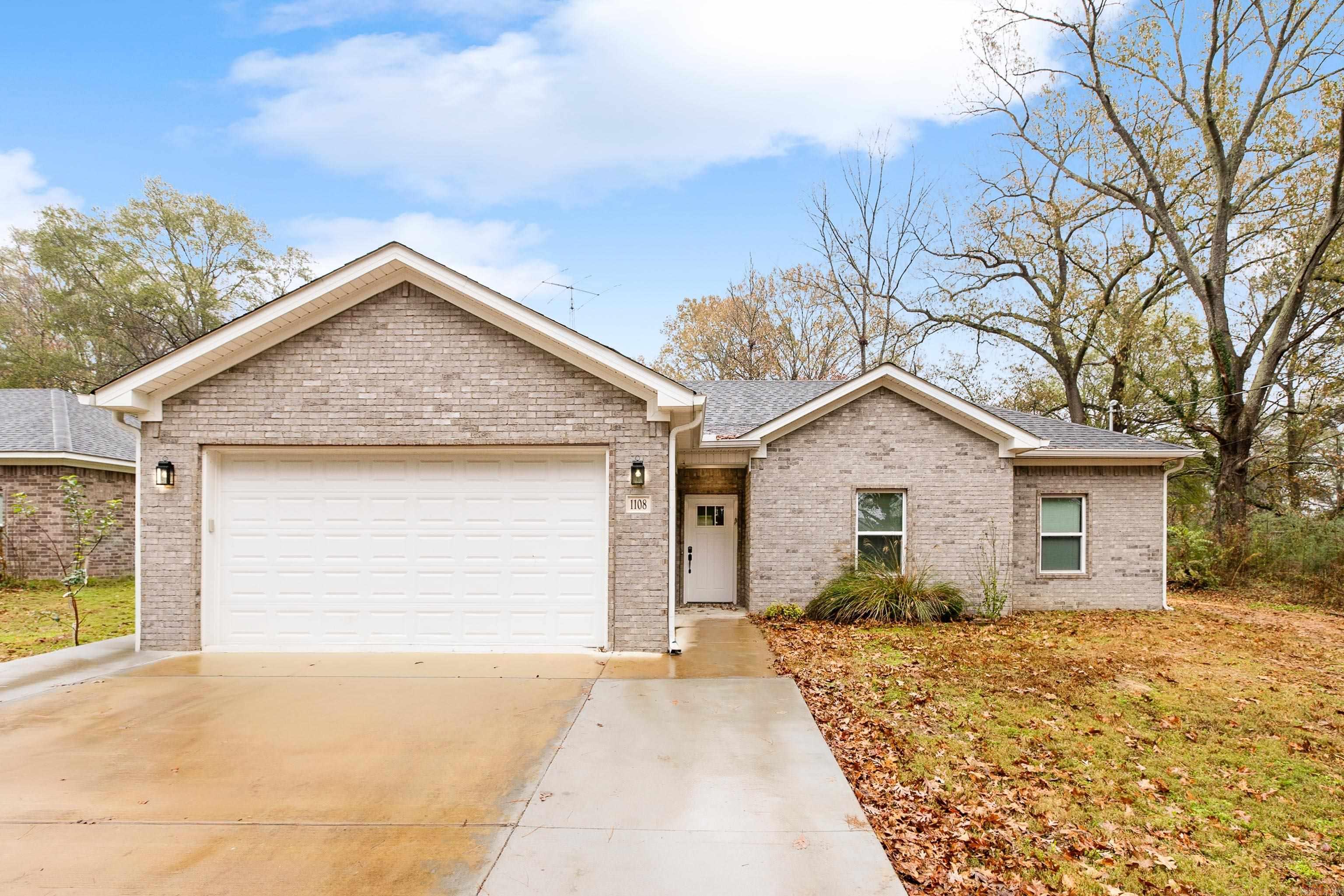 1108 Ike  Benton, AR