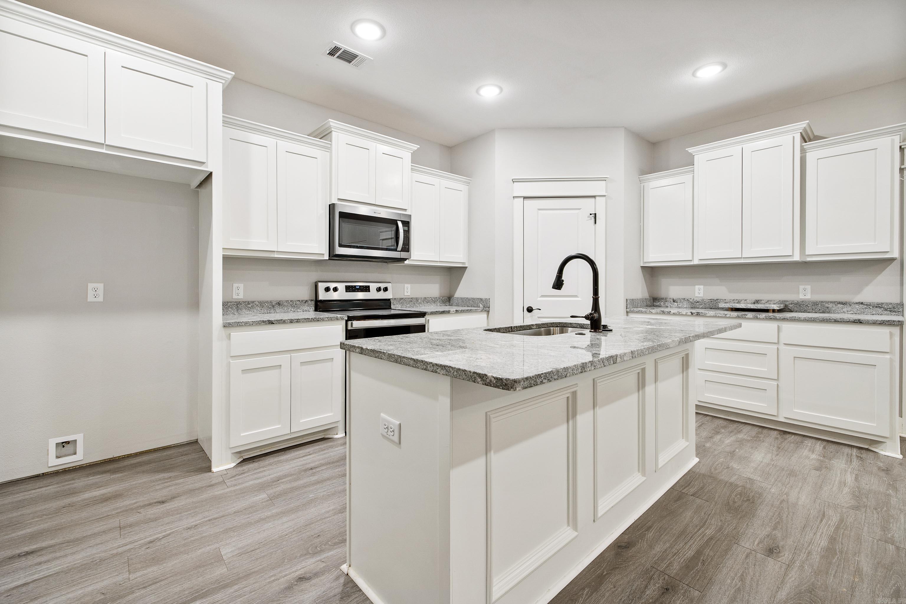 1108 Ike  Benton, AR