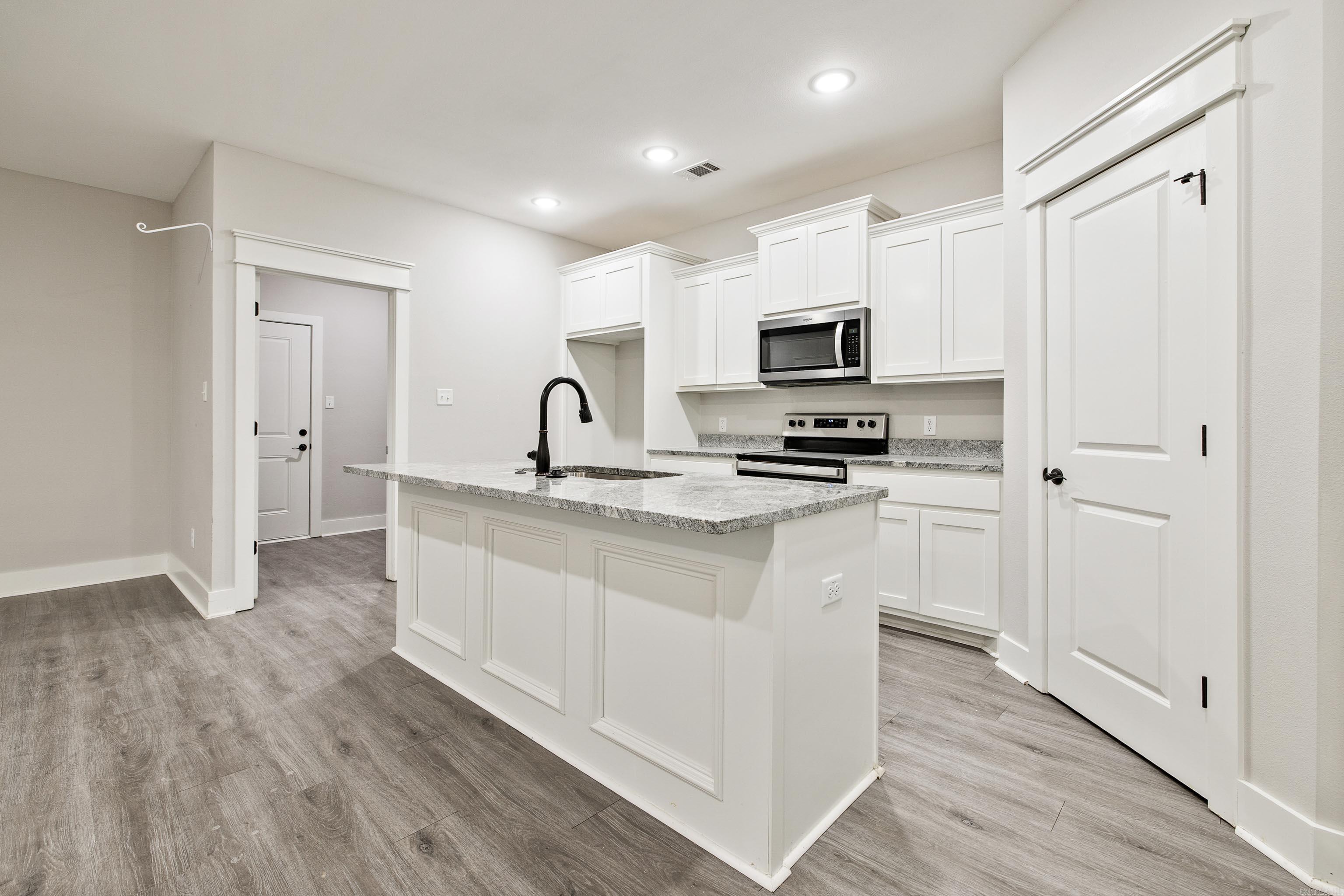 1108 Ike  Benton, AR