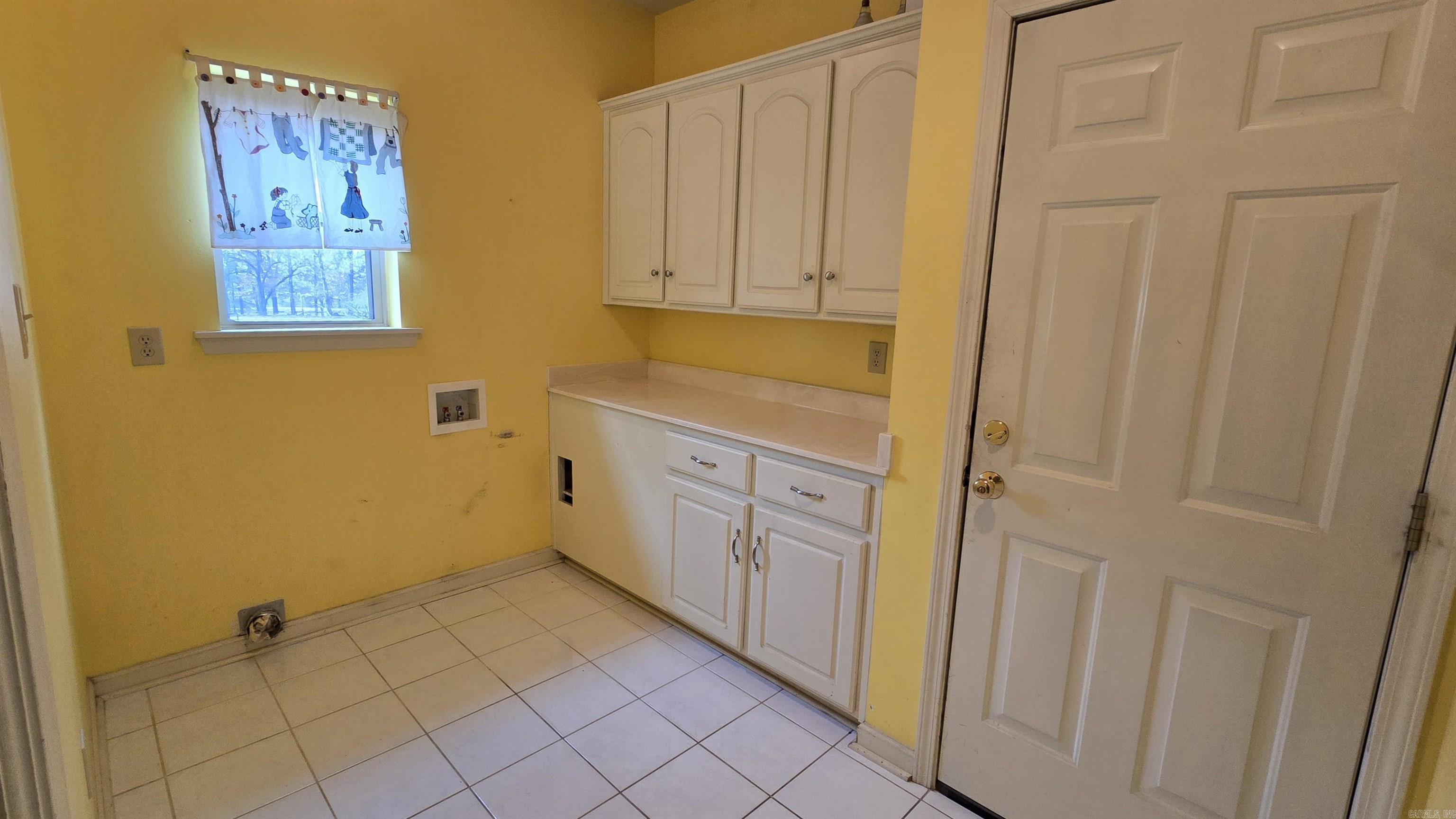 741 E Main Austin, AR 72007