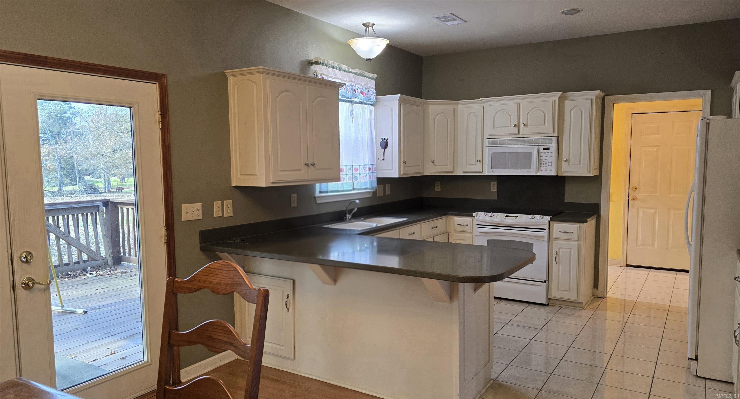 741 E Main Austin, AR 72007