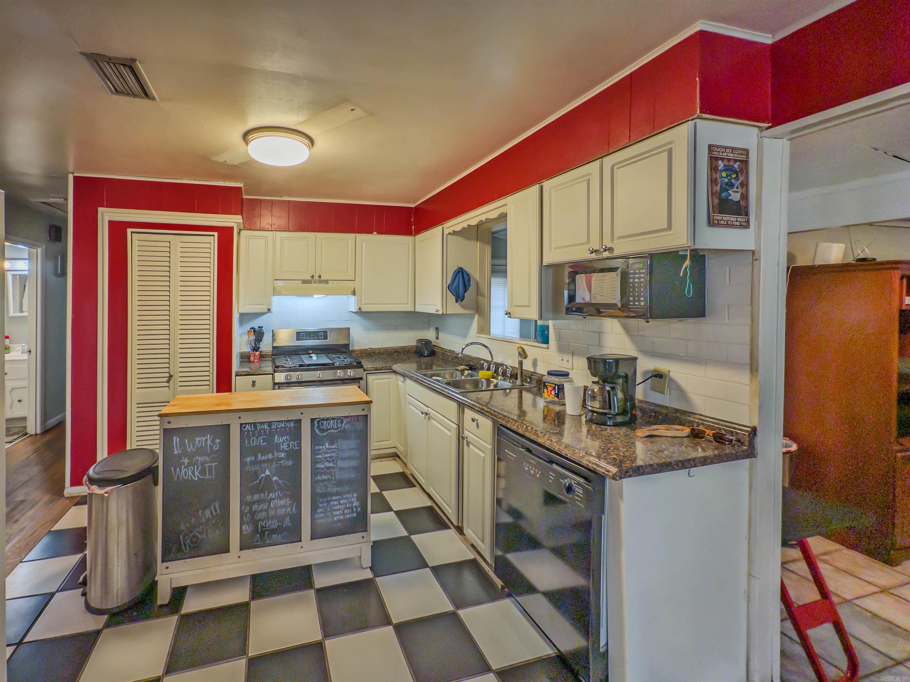 7505 N St Little Rock, AR 72207