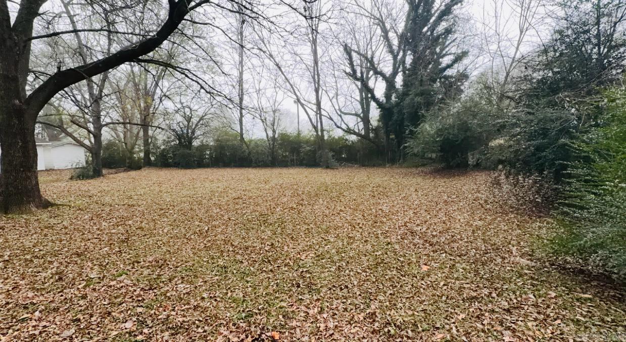 905 W Center  Searcy, AR