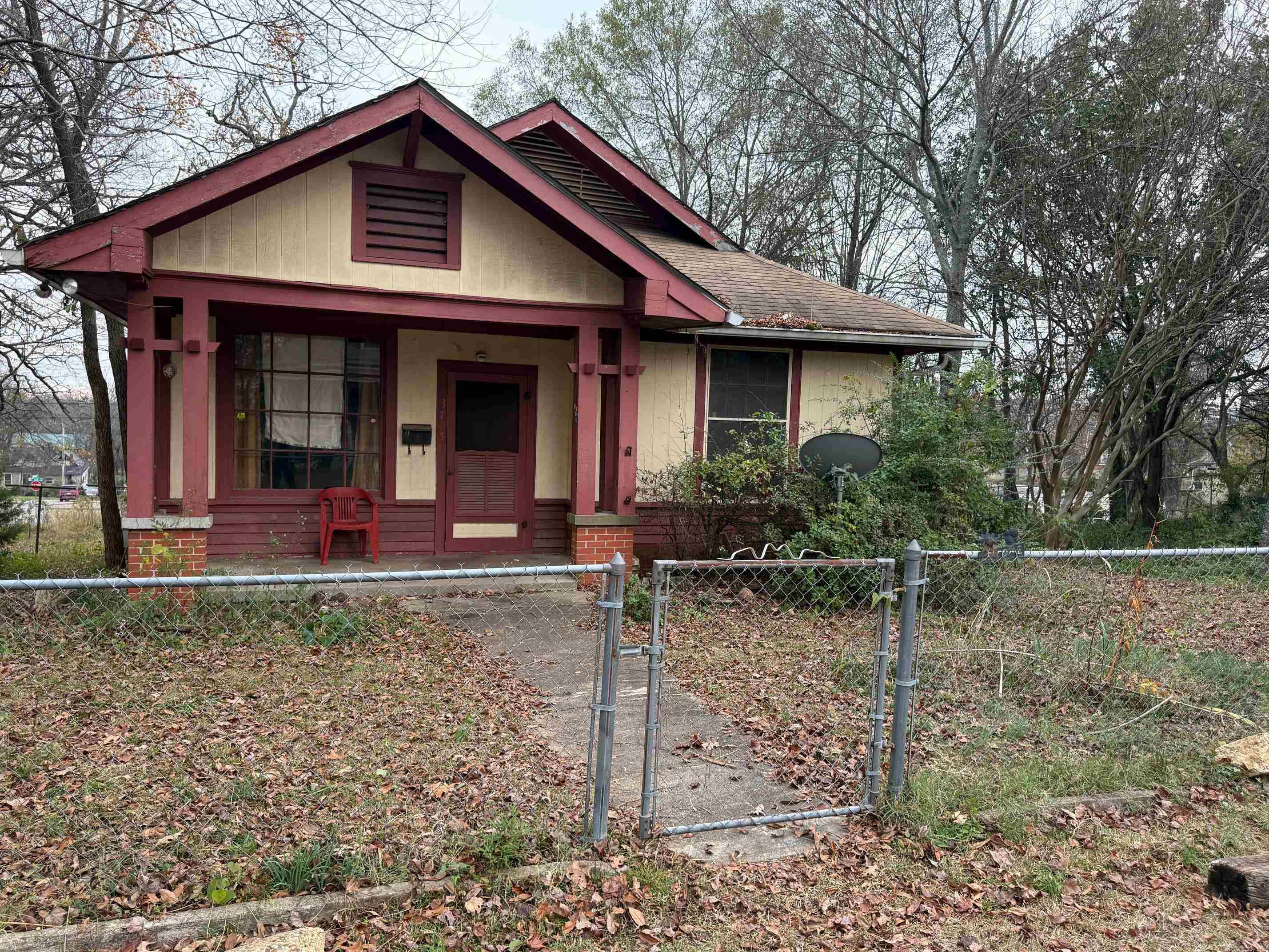 3705 W 11th  Little Rock, AR