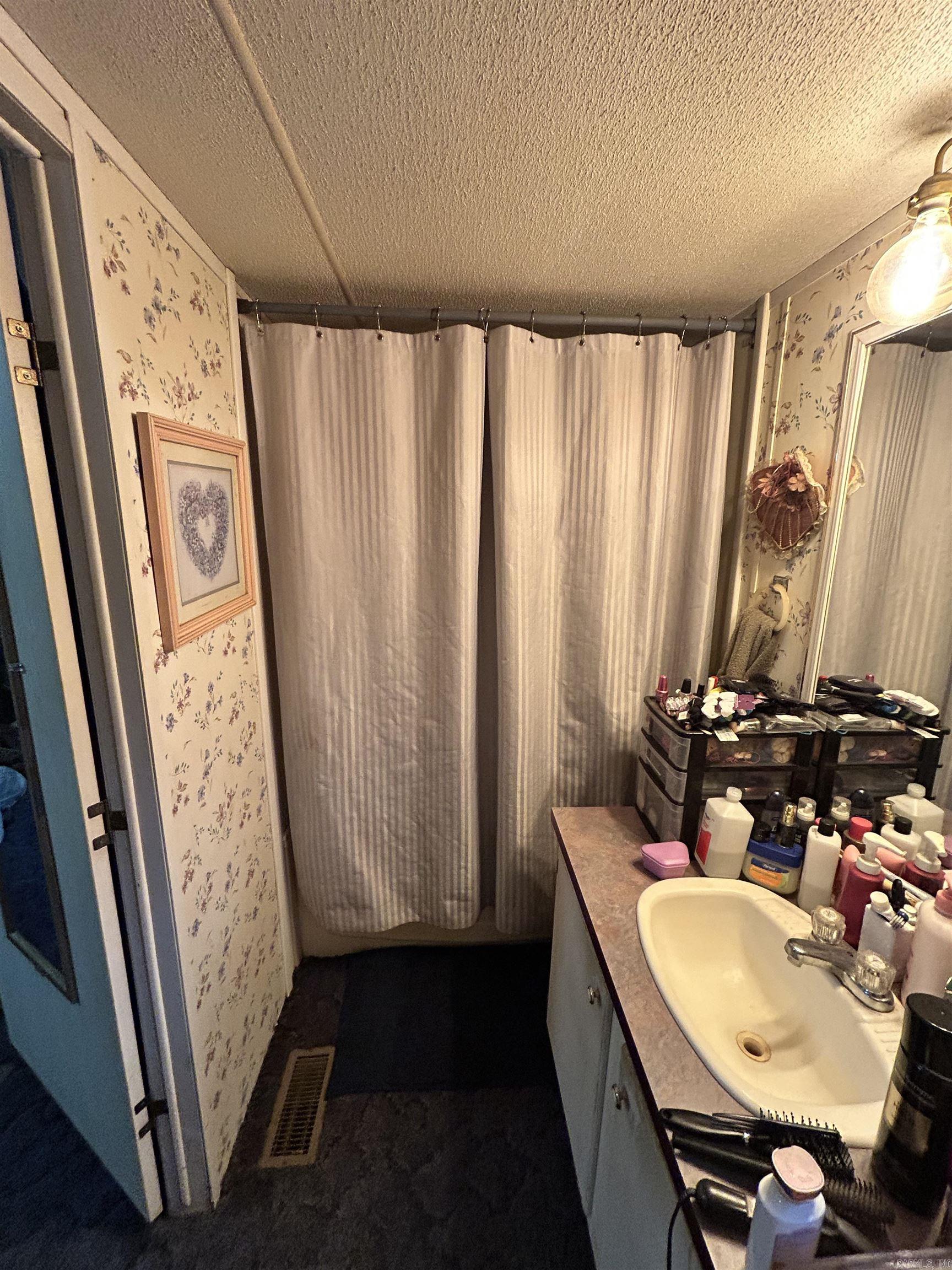 2337 McPherson Springs  Mabelvale, AR