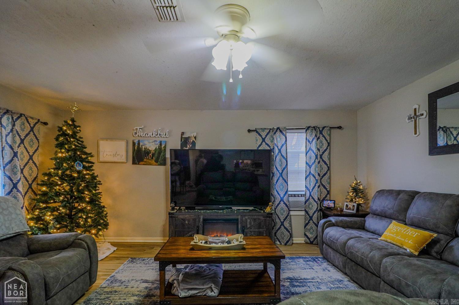 329 Sharon  Trumann, AR