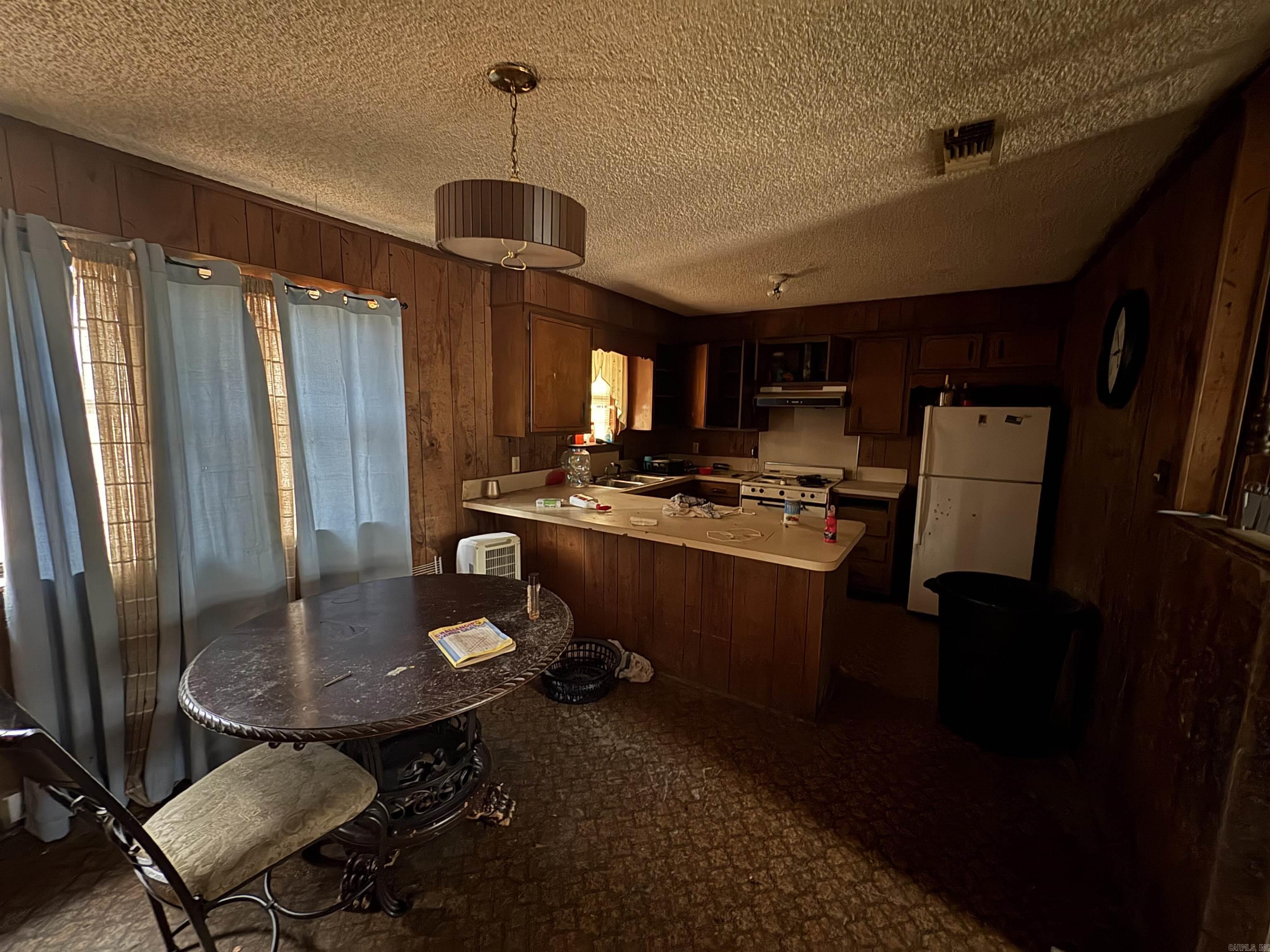 1426 Mimosa  Malvern, AR