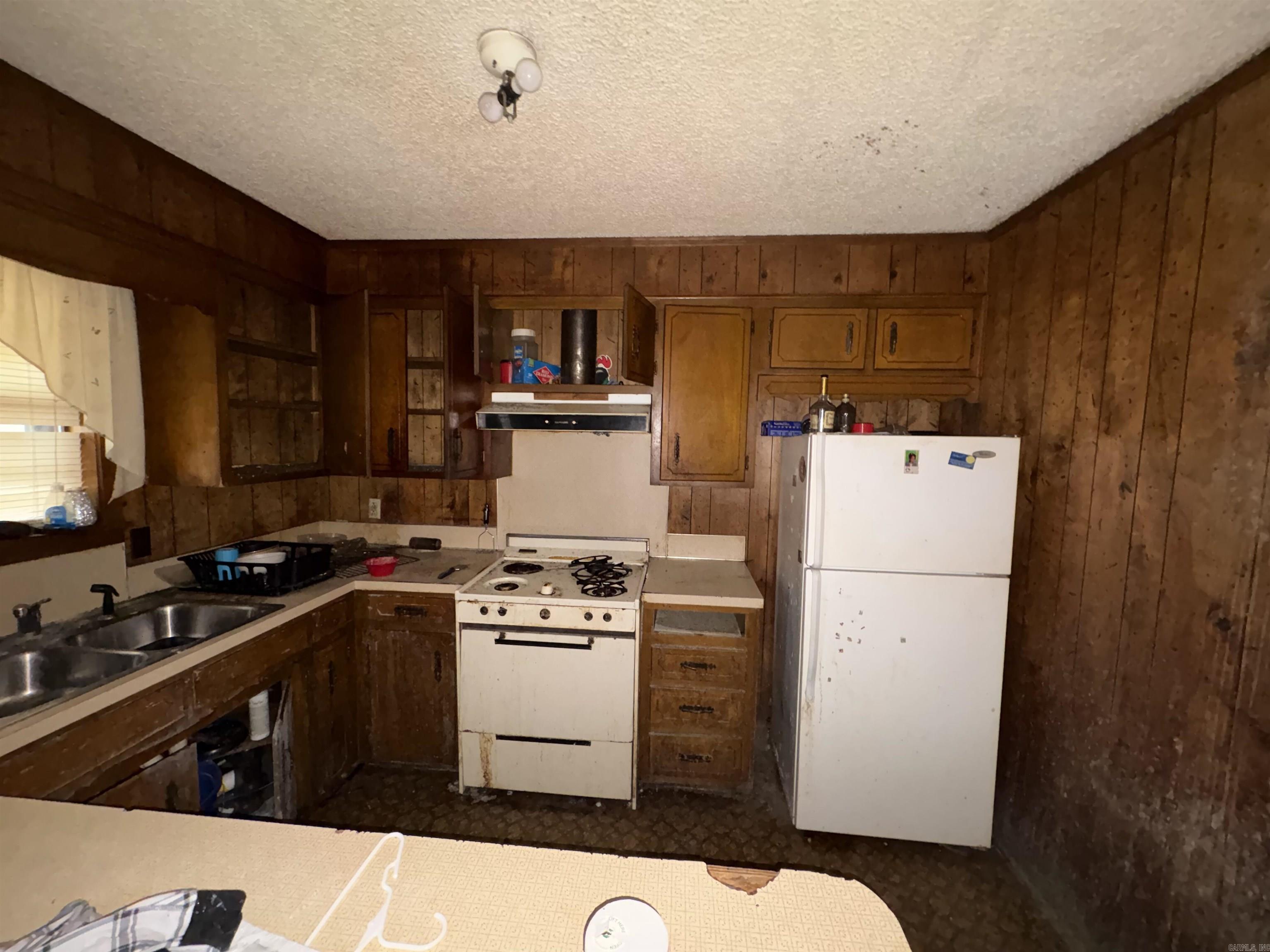 1426 Mimosa  Malvern, AR