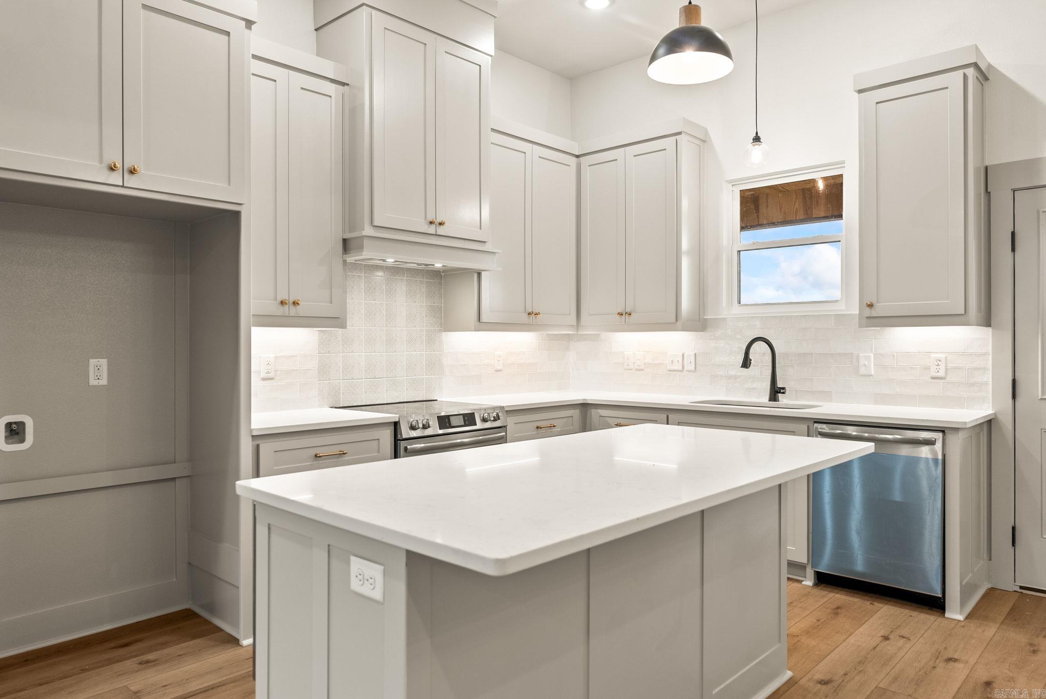 207 Michelle  Beebe, AR