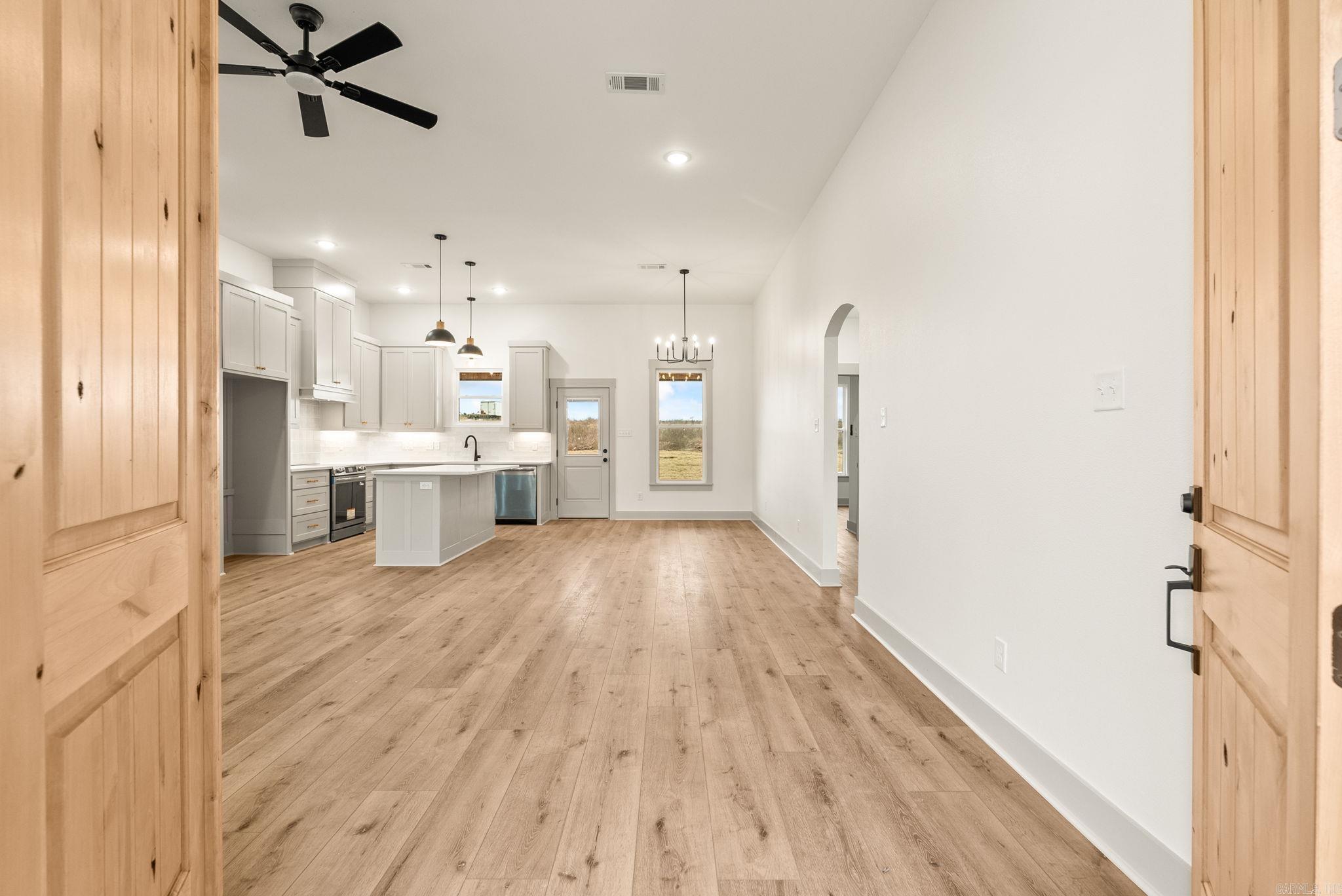 207 Michelle  Beebe, AR