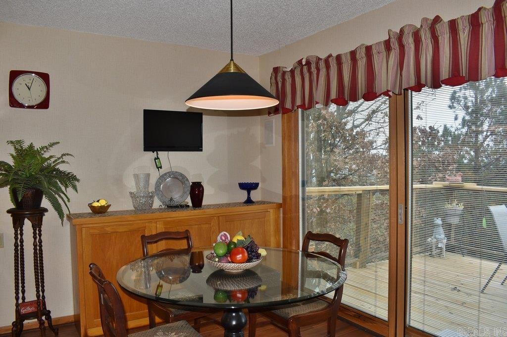 33 Mesero  Hot Springs Village, AR