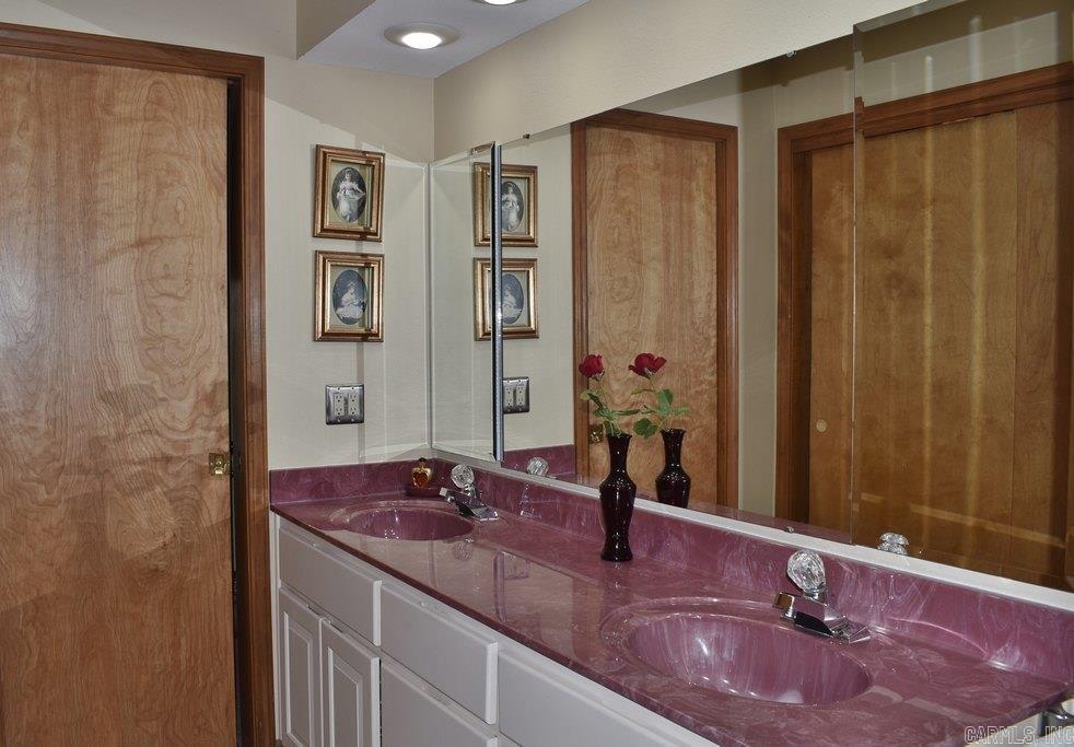 33 Mesero  Hot Springs Village, AR