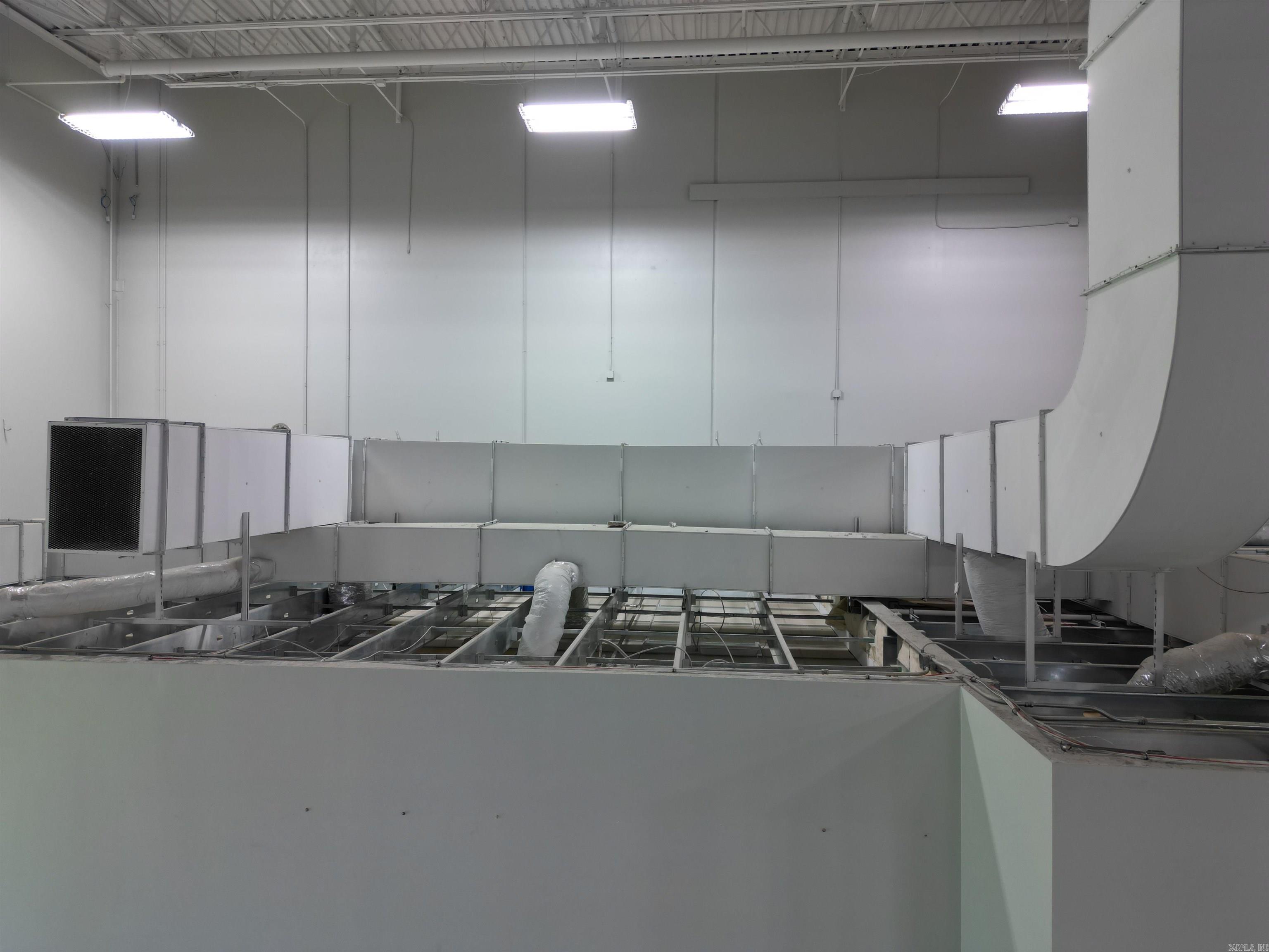 400 Sharkey  Maumelle, AR