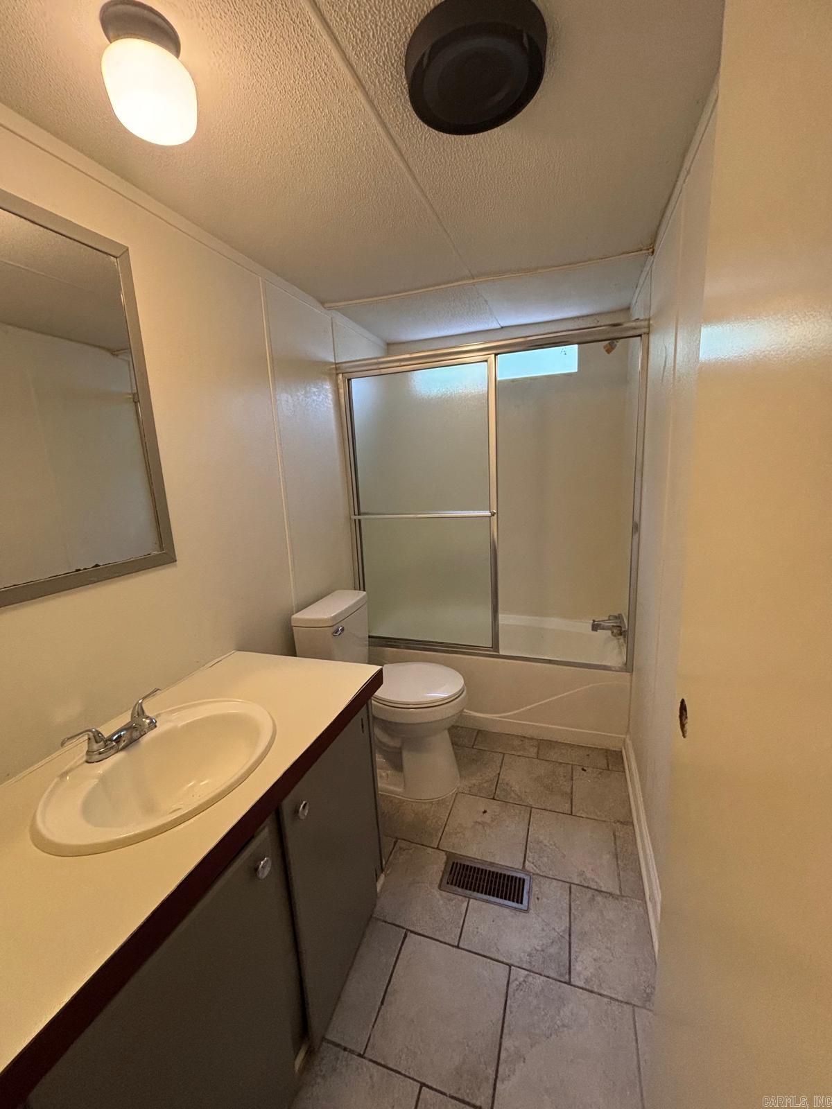 1721 Leonard Dr  Jacksonville, AR