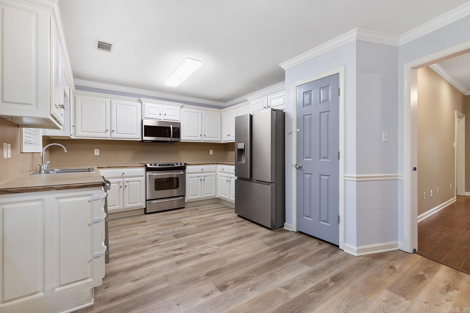 84 Seminole  Austin, AR