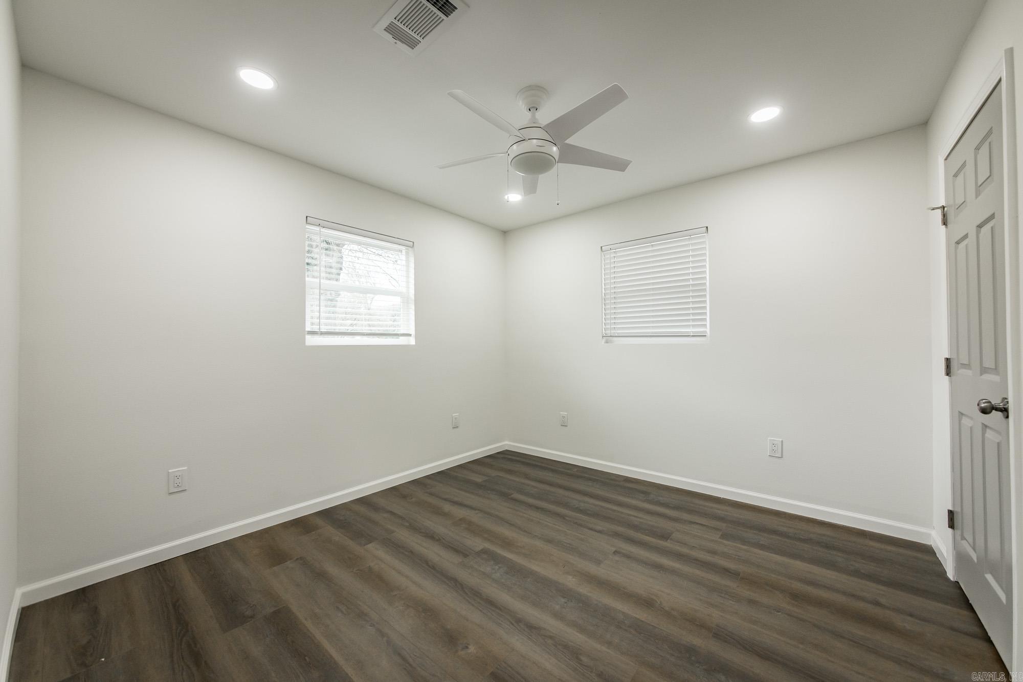 3 Dunfrettin  Sherwood, AR