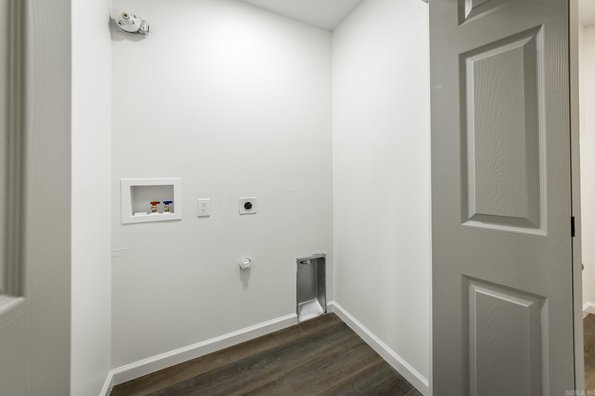 3 Dunfrettin  Sherwood, AR