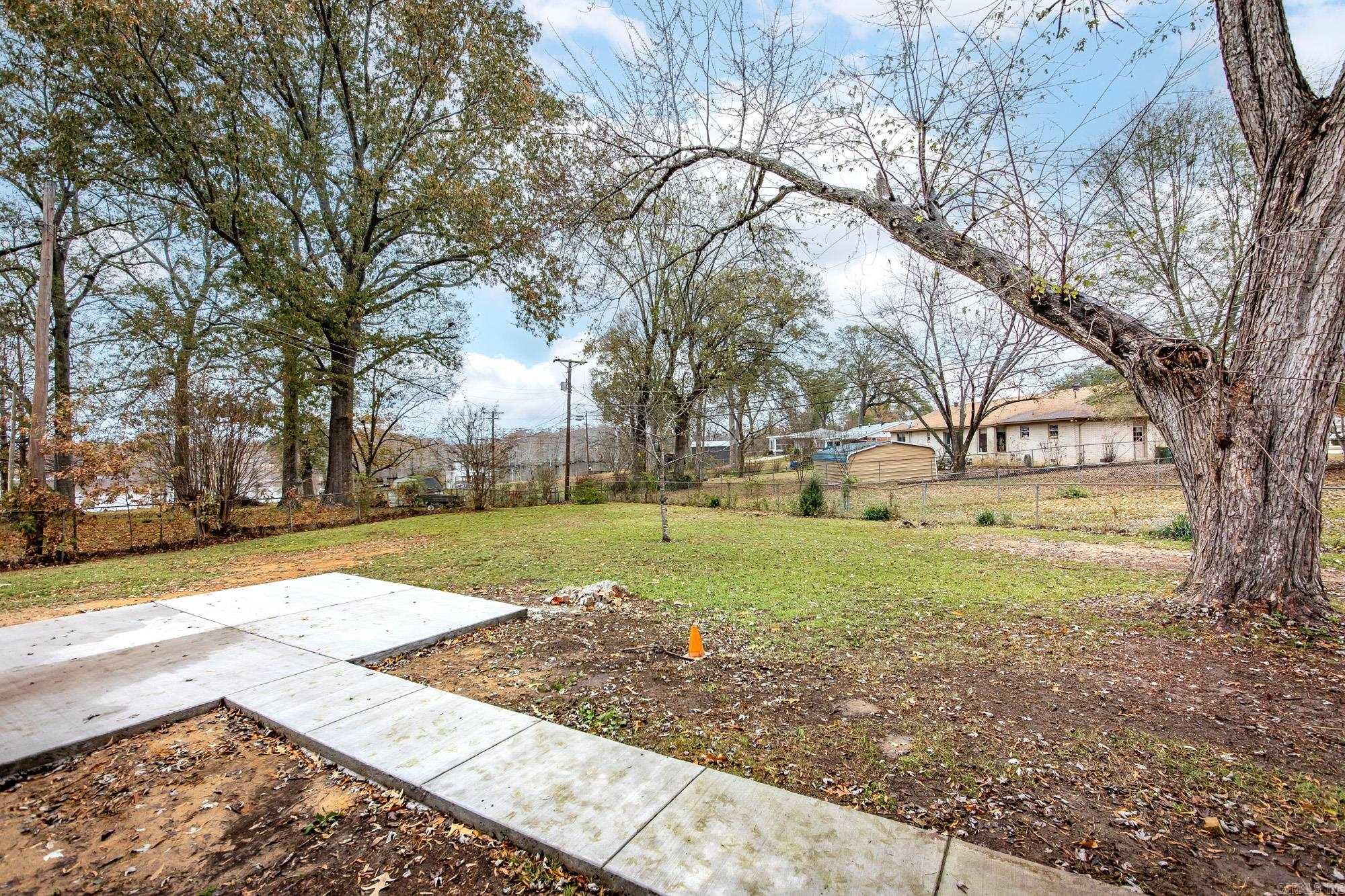 3 Dunfrettin  Sherwood, AR