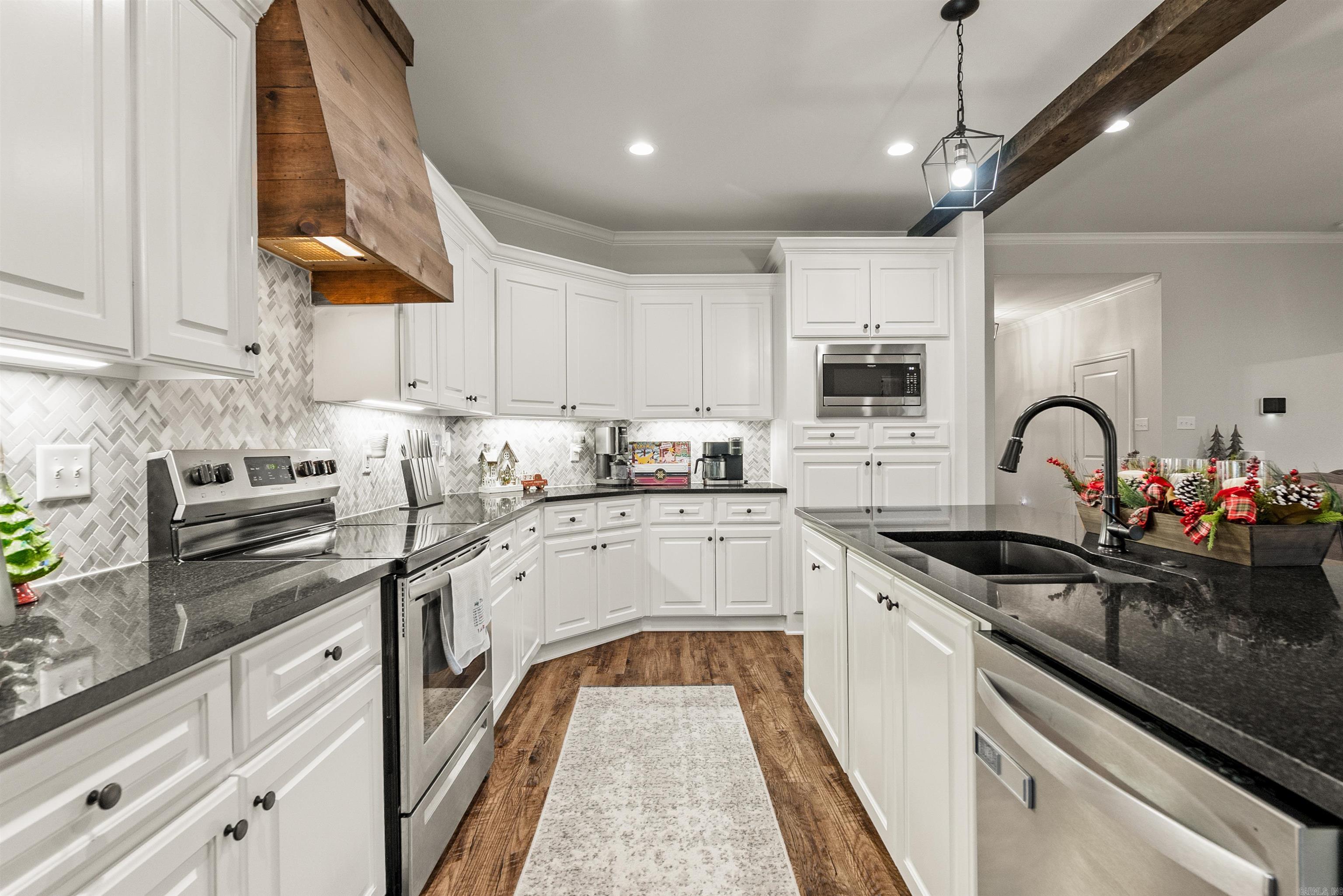 104 Hayden Dr Beebe, AR 72012