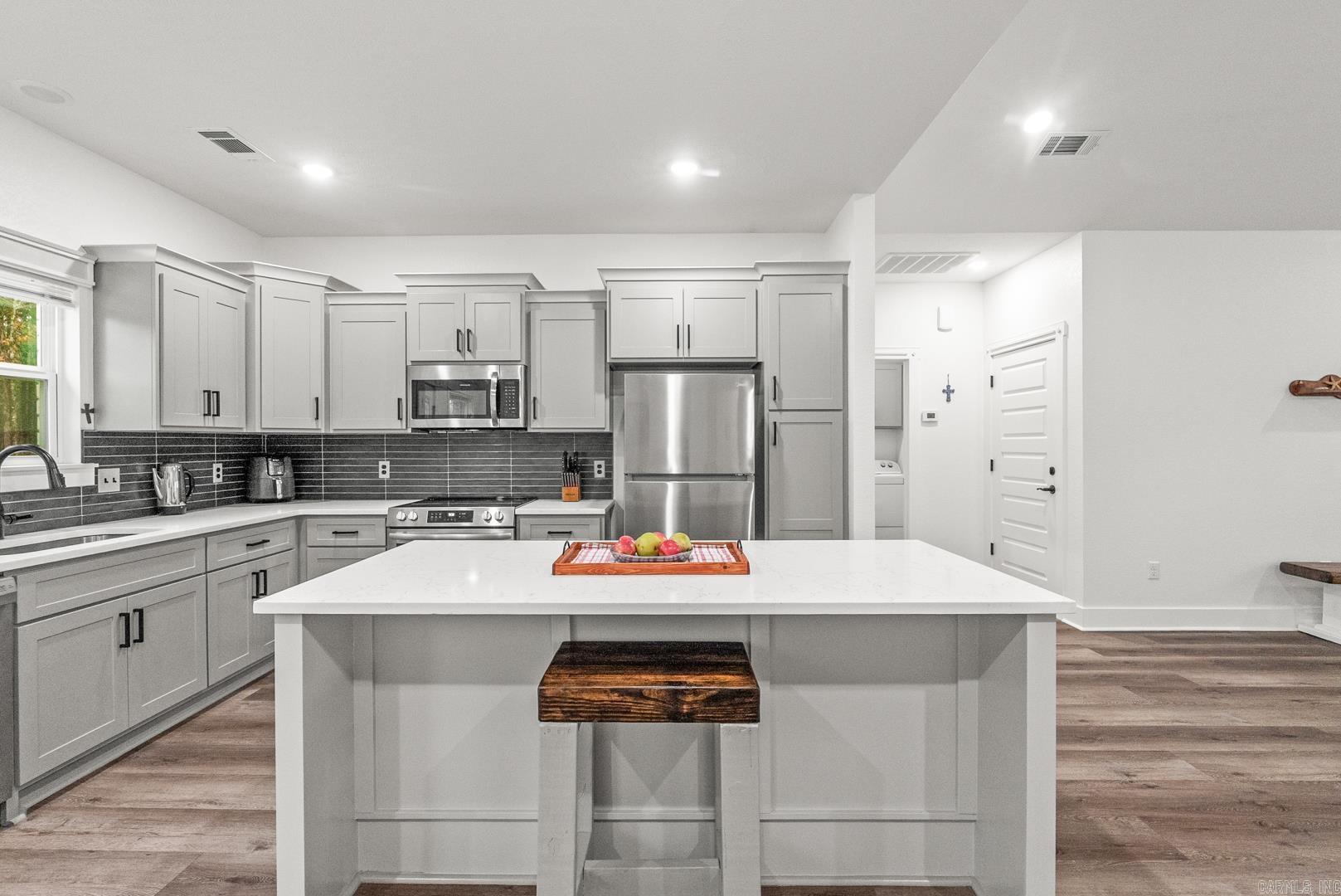 36 Sky Eagle  Greenbrier, AR