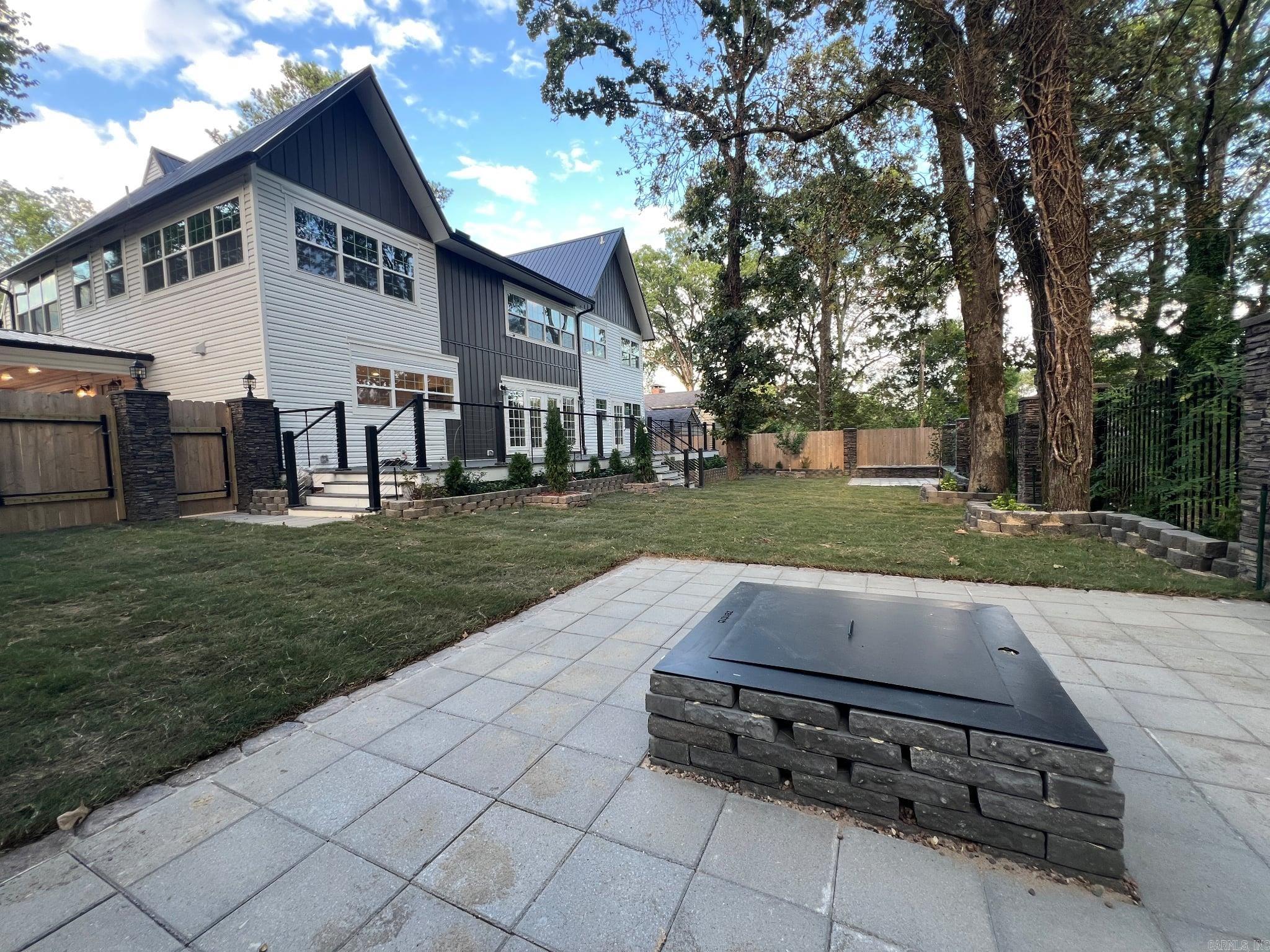 6223 Cantrell  Little Rock, AR