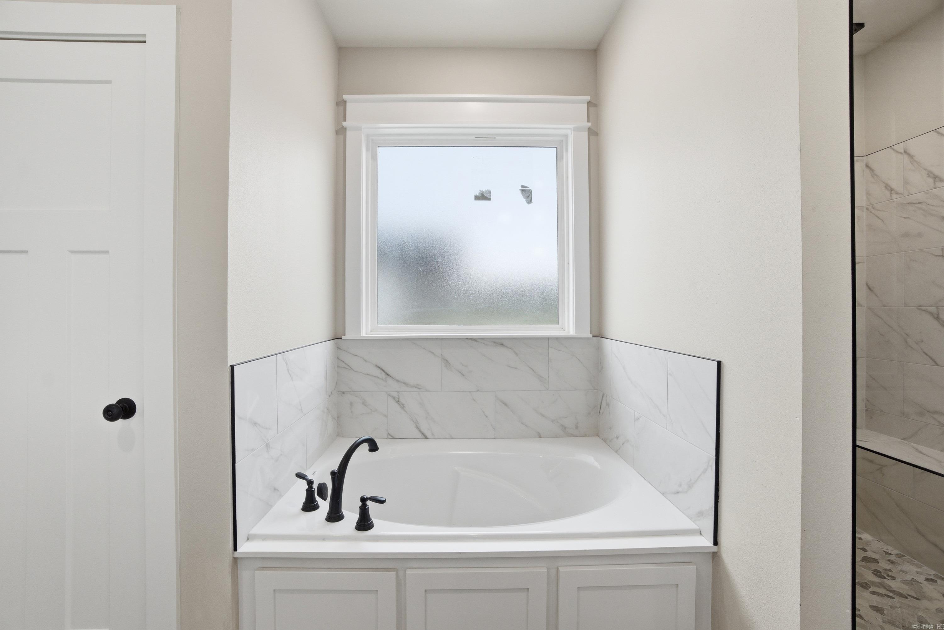 65 Emerald Lane  Greers Ferry, AR