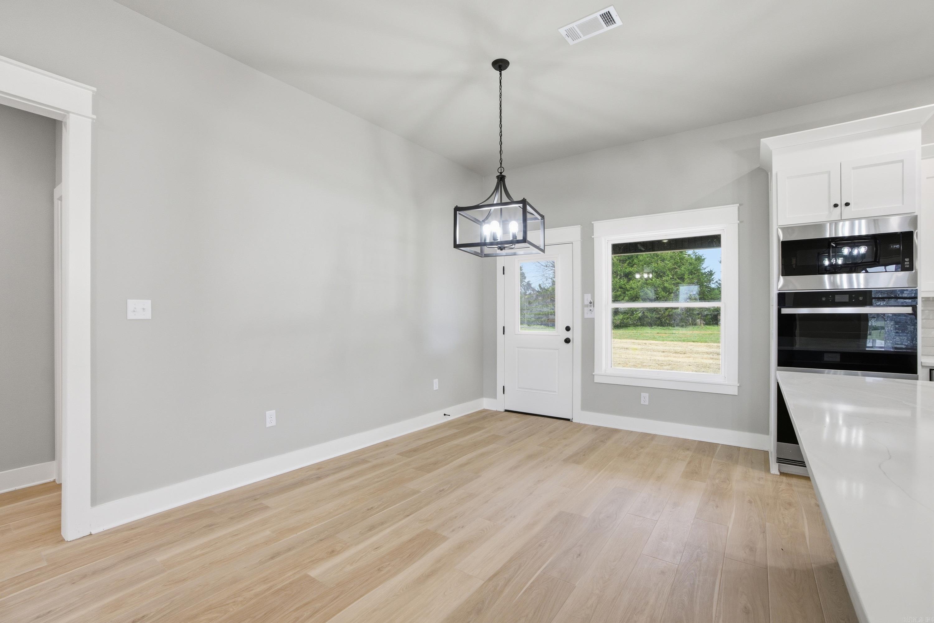 75 Emerald Lane  Greers Ferry, AR