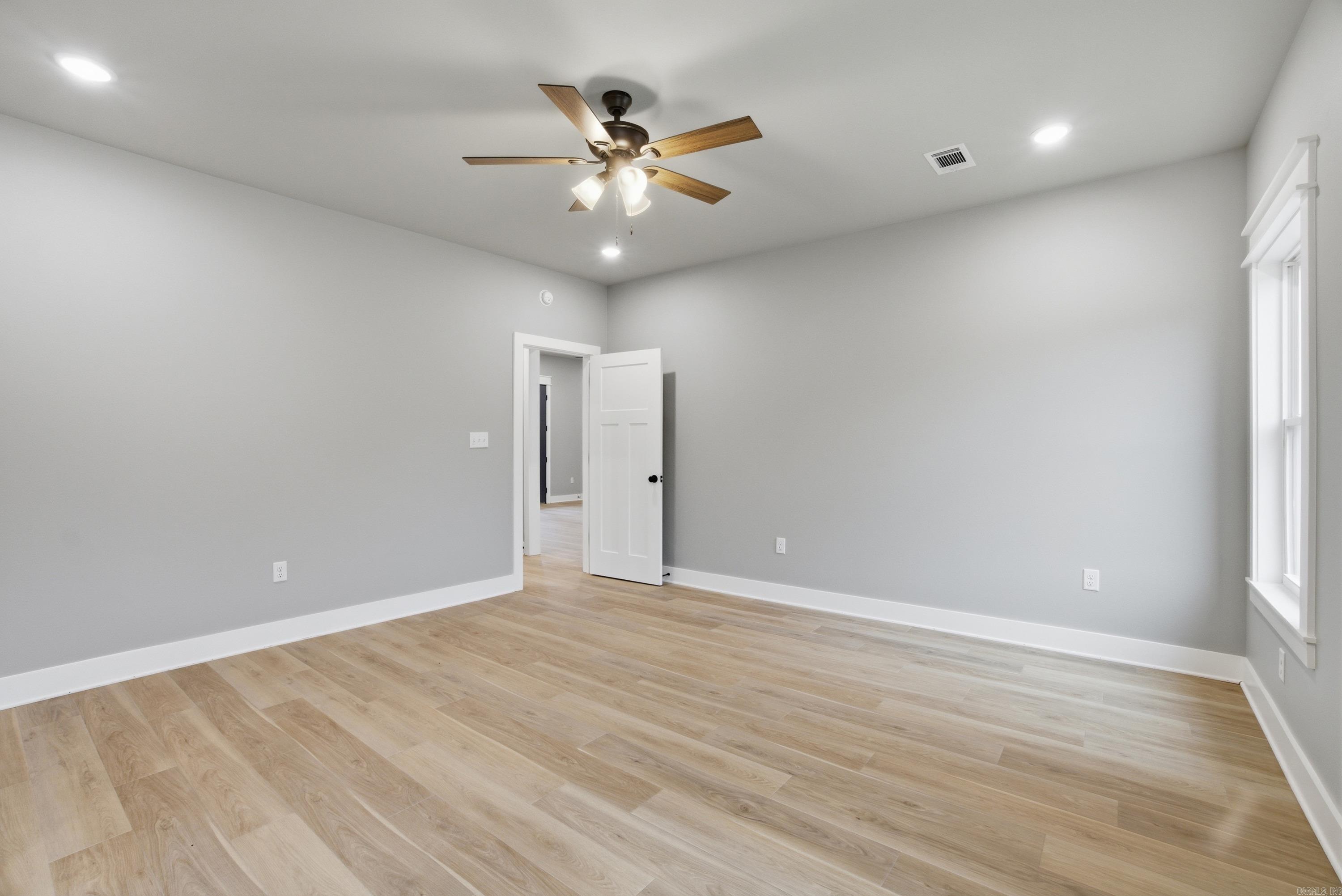 75 Emerald Lane  Greers Ferry, AR