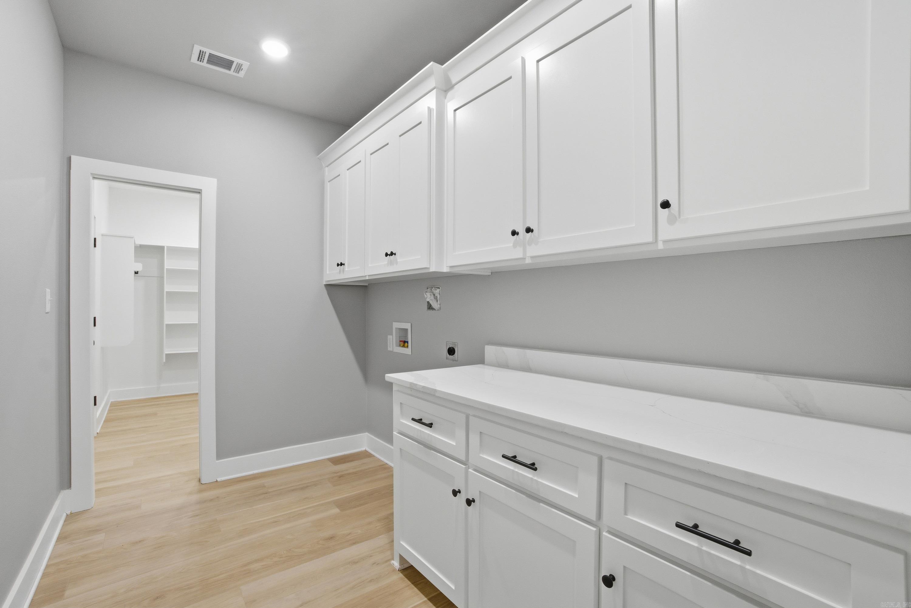 75 Emerald Lane  Greers Ferry, AR